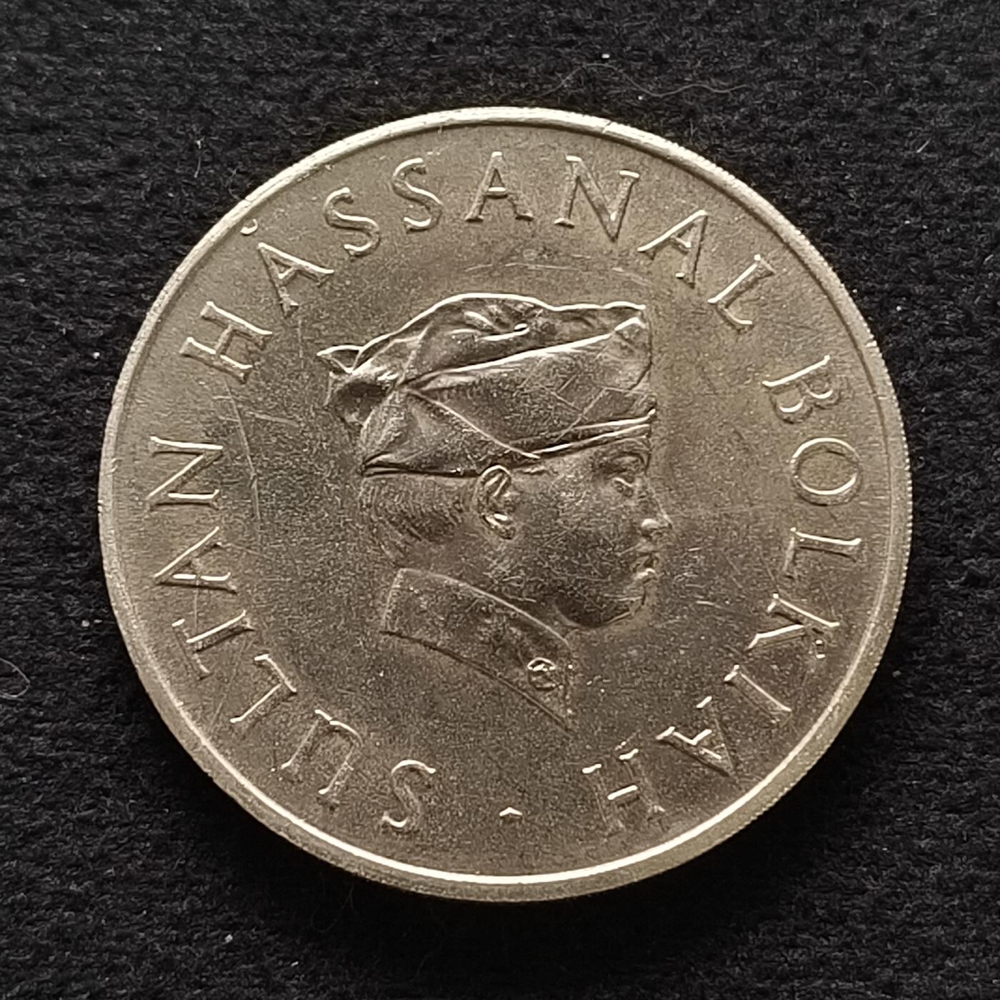 0起1加再包邮-纯粹捡漏拍-425散币银币场