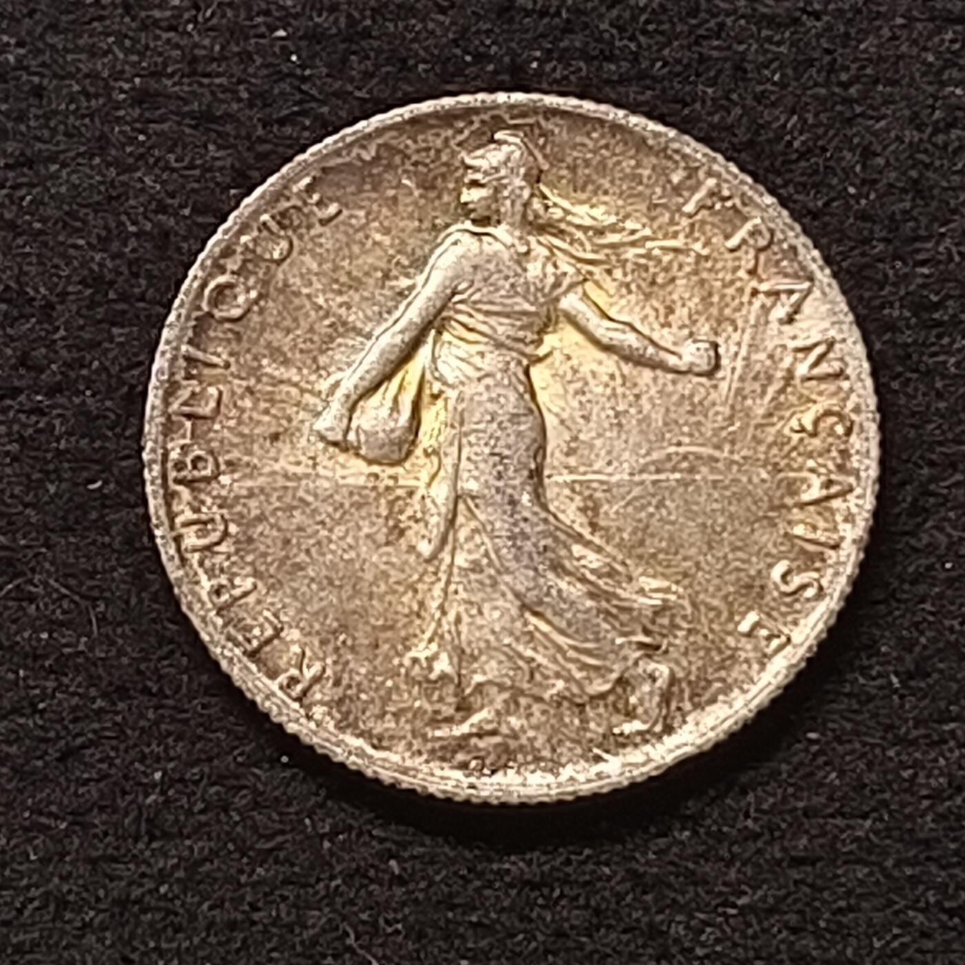 0起1加再包邮-纯粹捡漏拍-425散币银币场