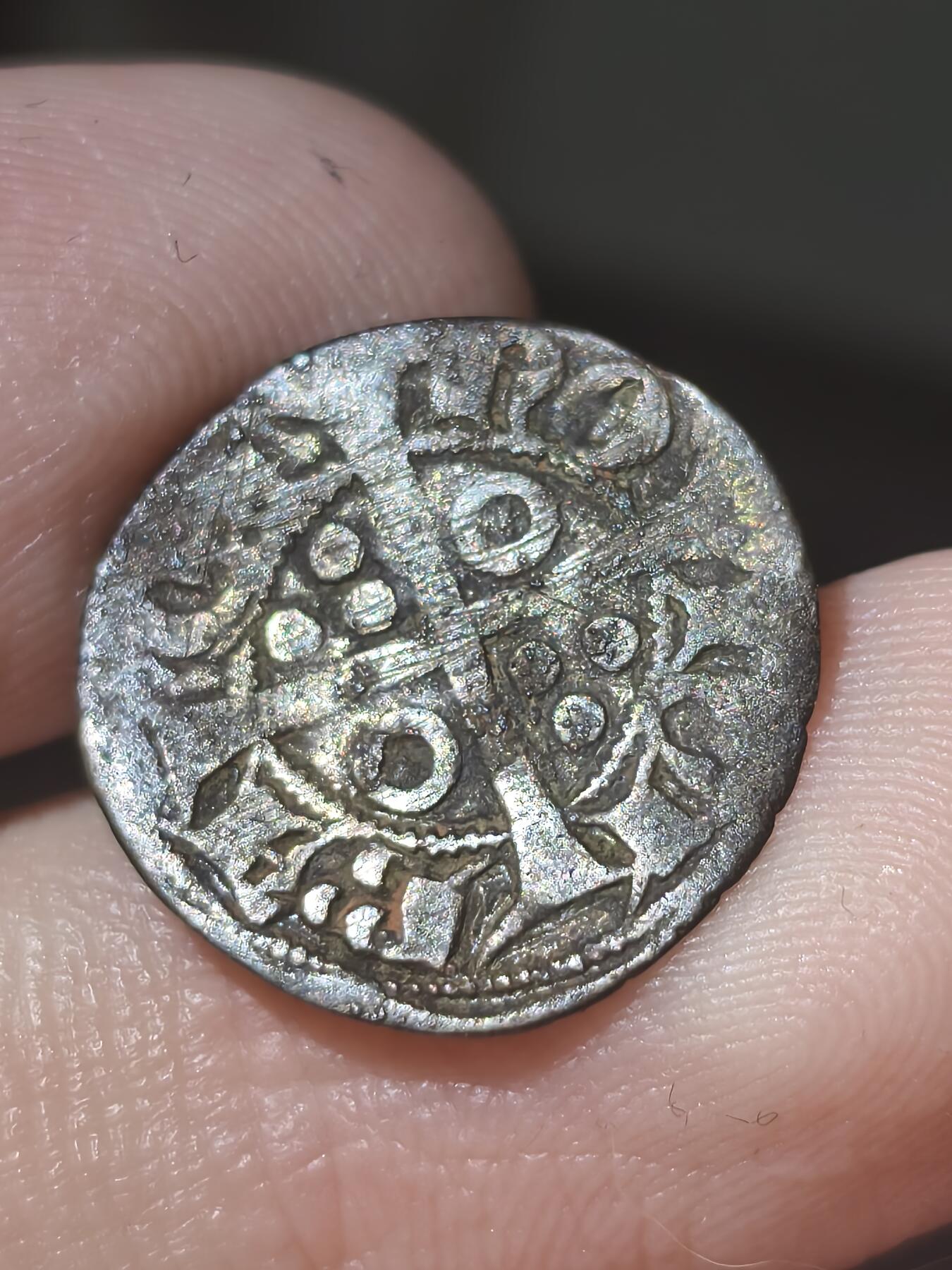 星盘世界钱币《穿越千年时光来到你的藏匣 》--5.9全球珍币拍卖夜 加泰罗尼亚肖恩二世银币，迪纳尔十分罕见的