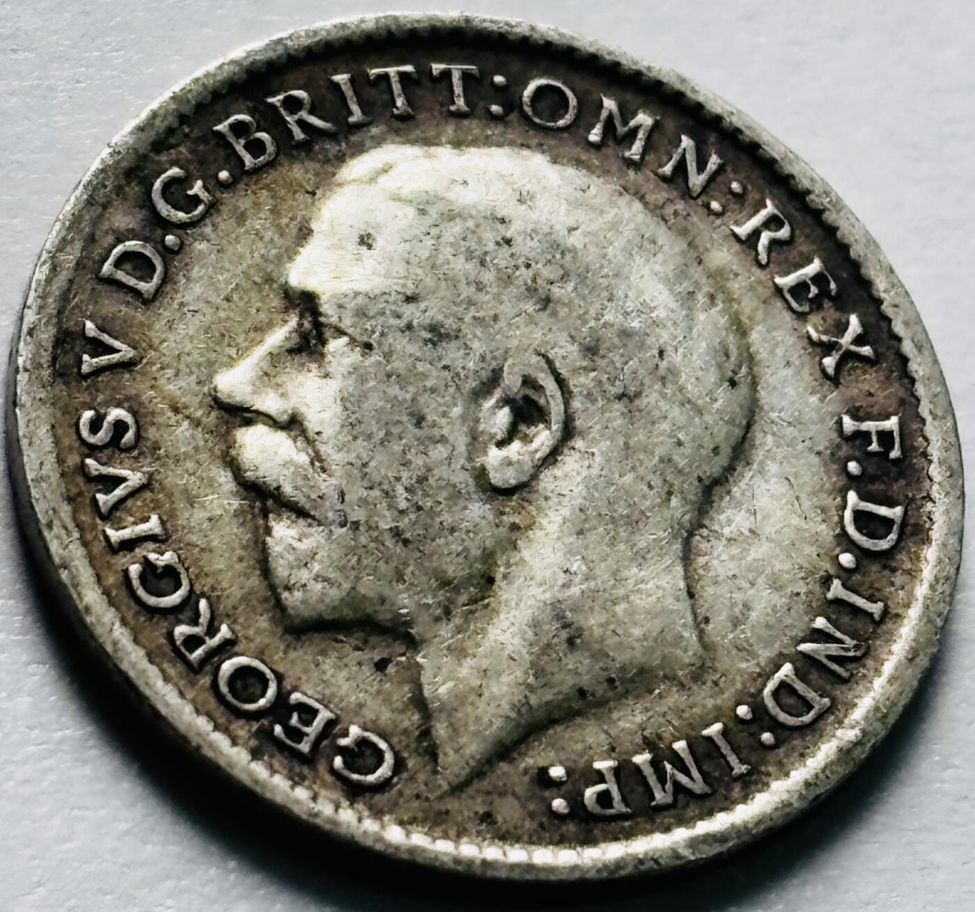 文馨钱币收藏第 242 场，各国古铜币，英系场 极美品 1912 年英国乔治五世 3 便士银币，高银版