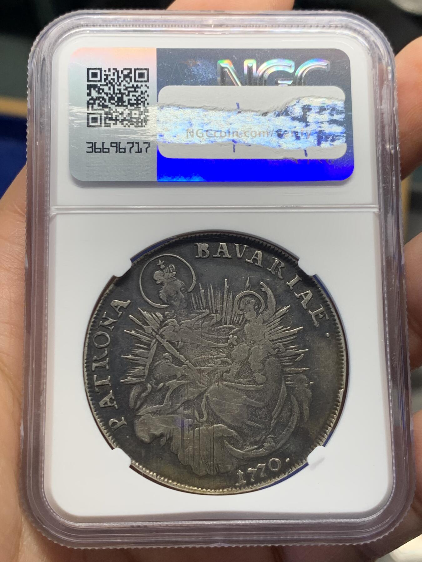 《竞宝斋》第379场 周日，周一 2场连拍 （全场包邮） NGC XFD 德国1770A巴伐利亚圣母子泰勒银币，這币圣母的脸比较漂亮清晰