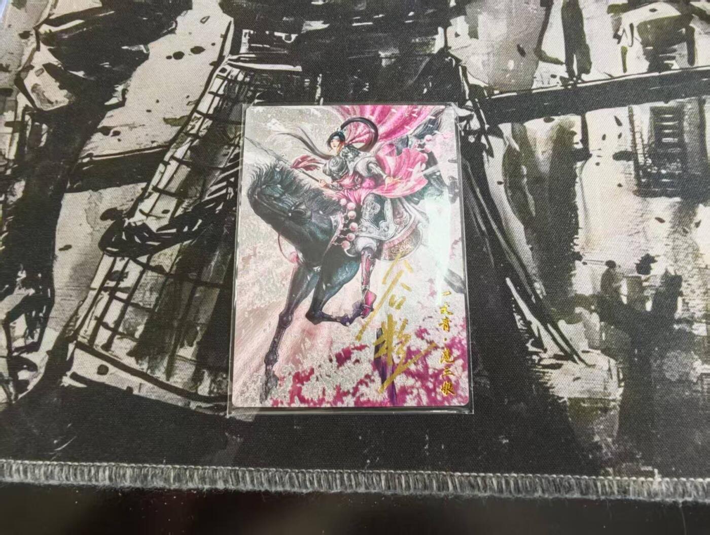 秋原瞳的小店第13期（阳春5月的夏天，是否还记得那个即将毕业分离曾为你撑伞的她） 【亲签卡】卡德曼-谷粒三娘- 16号 粉色三娘