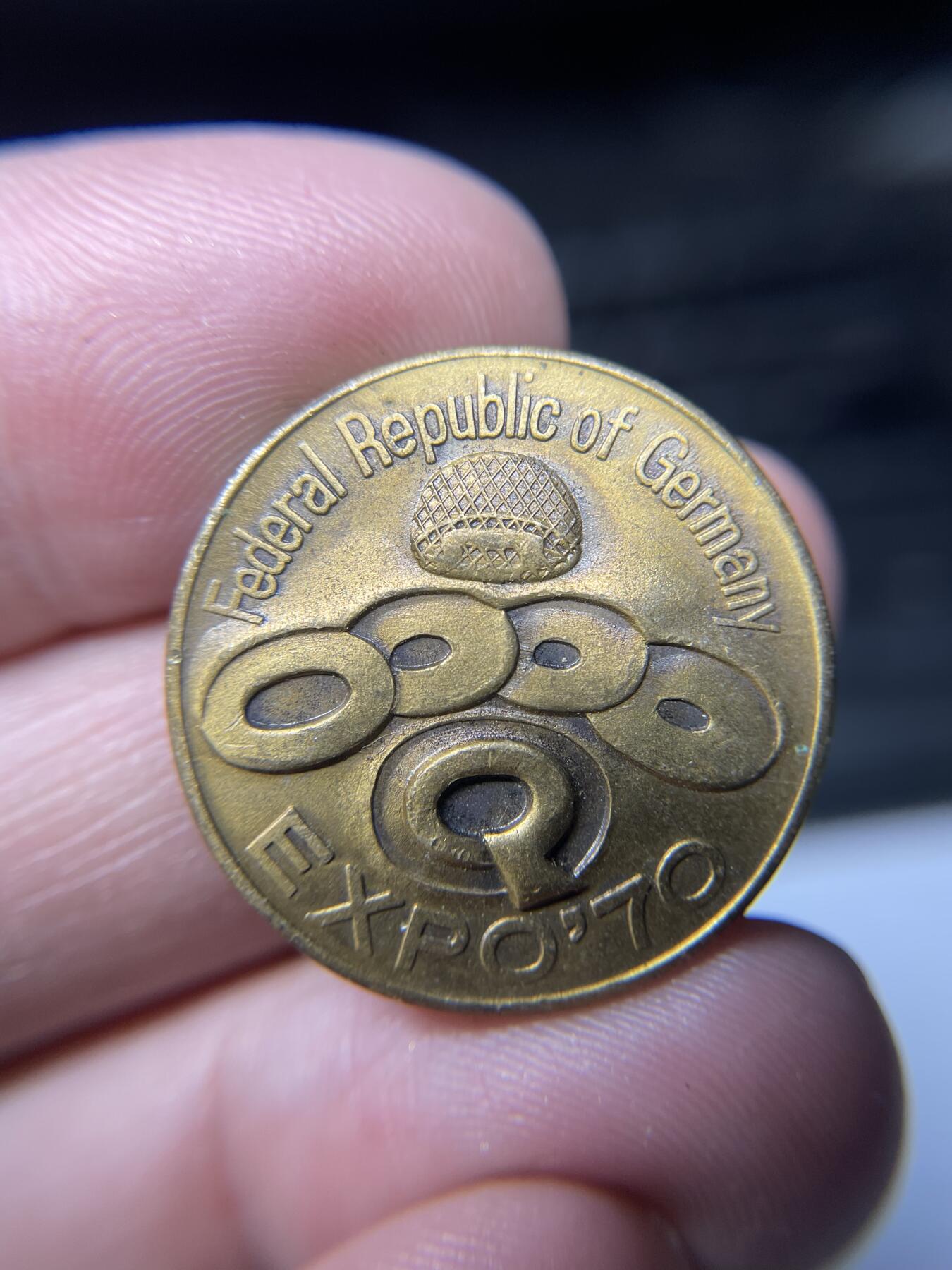 2025年集古藏今外币拍卖第五期-第2场—（总第232拍），可以寄存60天，满160元包邮。 1970年万国博览会纪念章，德国馆，26 毫米