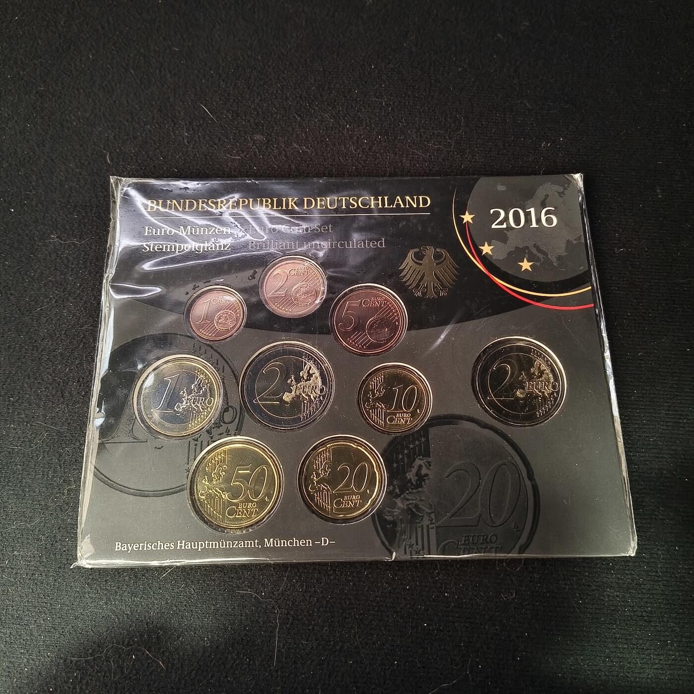 0起1加再包邮-纯粹捡漏拍-426套币银币场