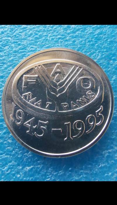 世界经典钱币第七期 - 罗马尼亚1995年FAO五十周年记念银币 27.5克 925银