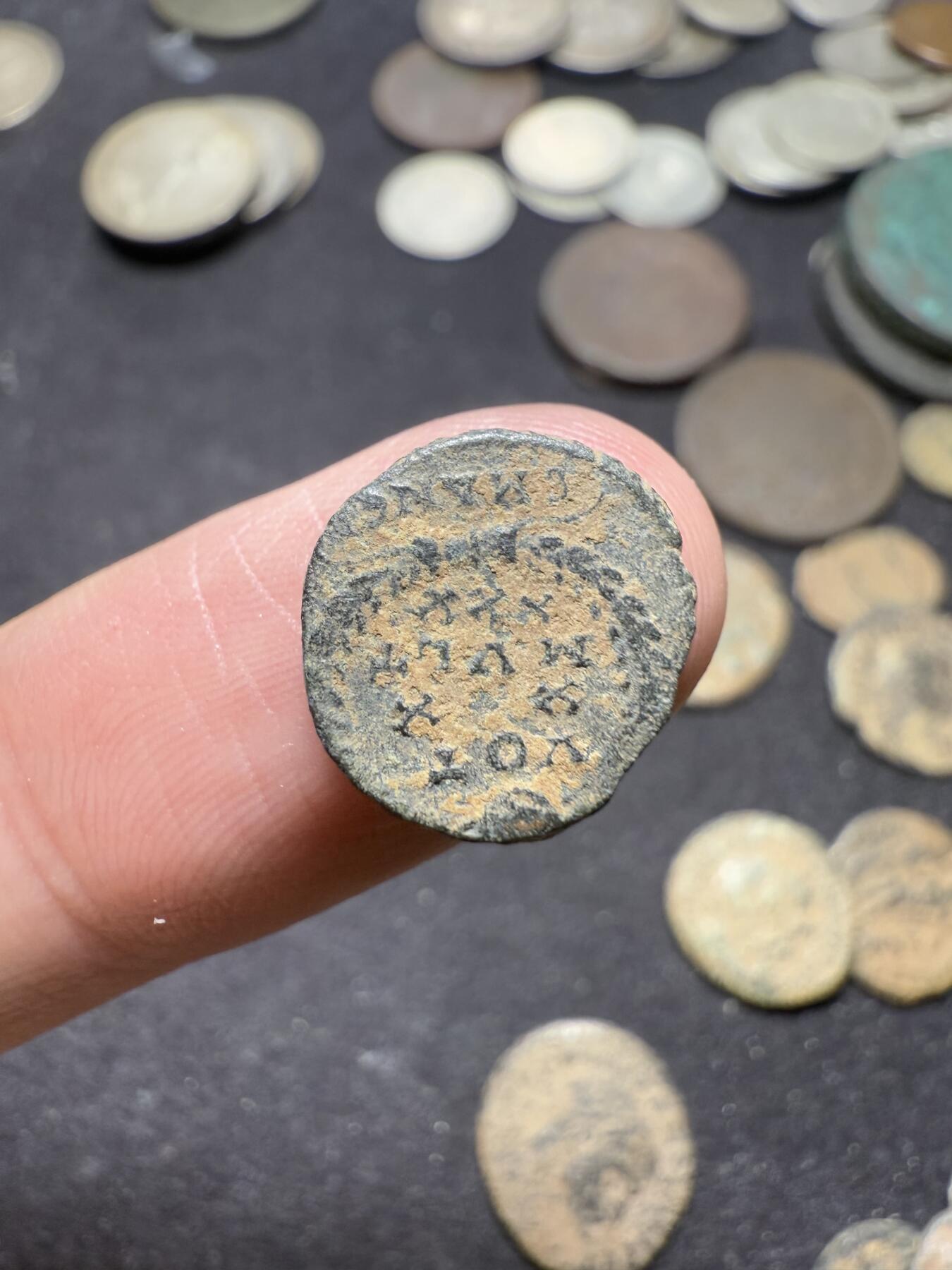 南宋泉阁俄币 外币 国币 专场第十期【送拍无额外佣金】 古罗马 公元337-340年 君士坦丁二世誓愿小铜币 背逆 正面头像细节还可以 好品