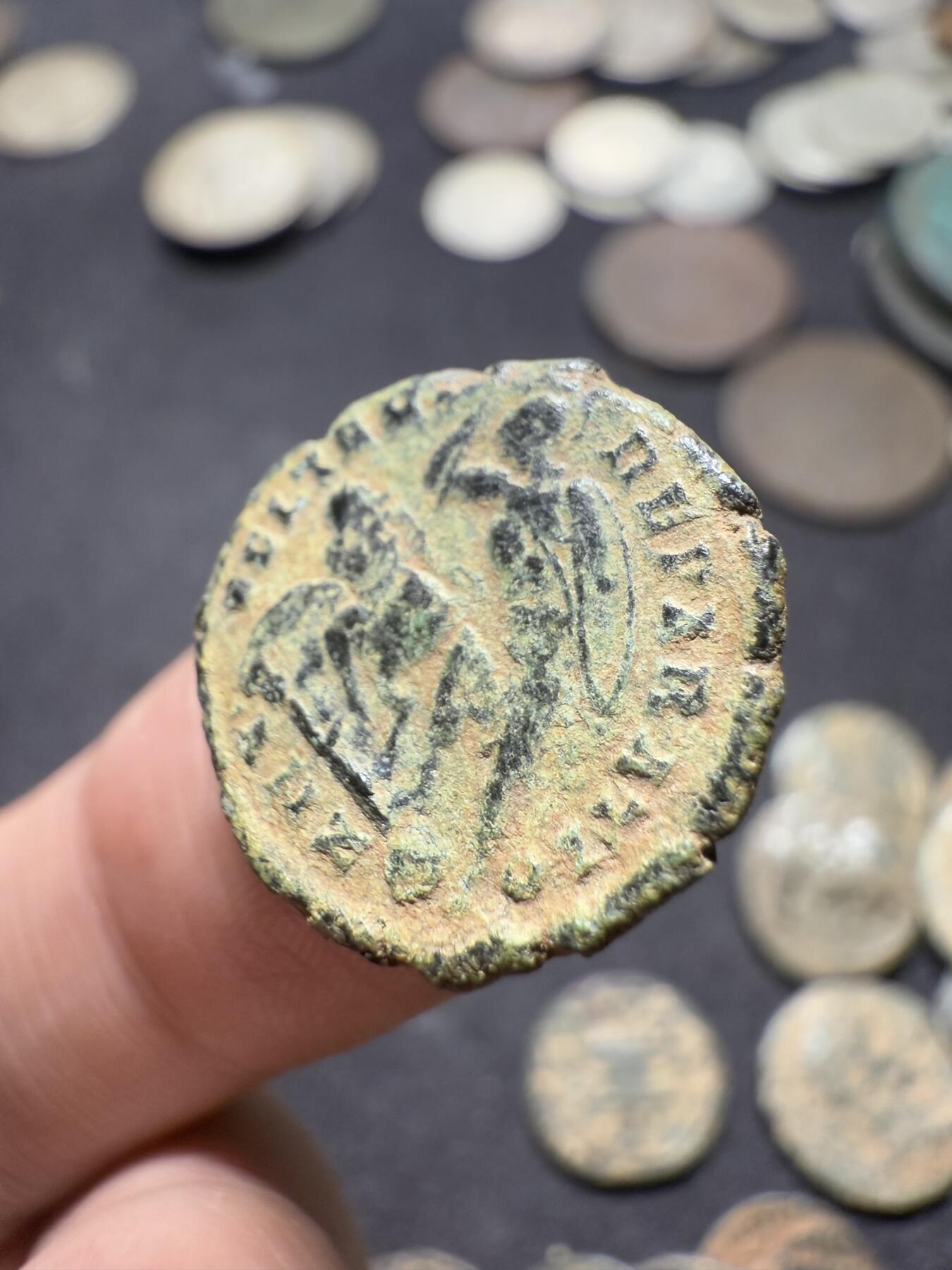南宋泉阁俄币 外币 国币 专场第十期【送拍无额外佣金】 古罗马 公元337-340年 君士坦丁二世小铜币 细节还可以 好品