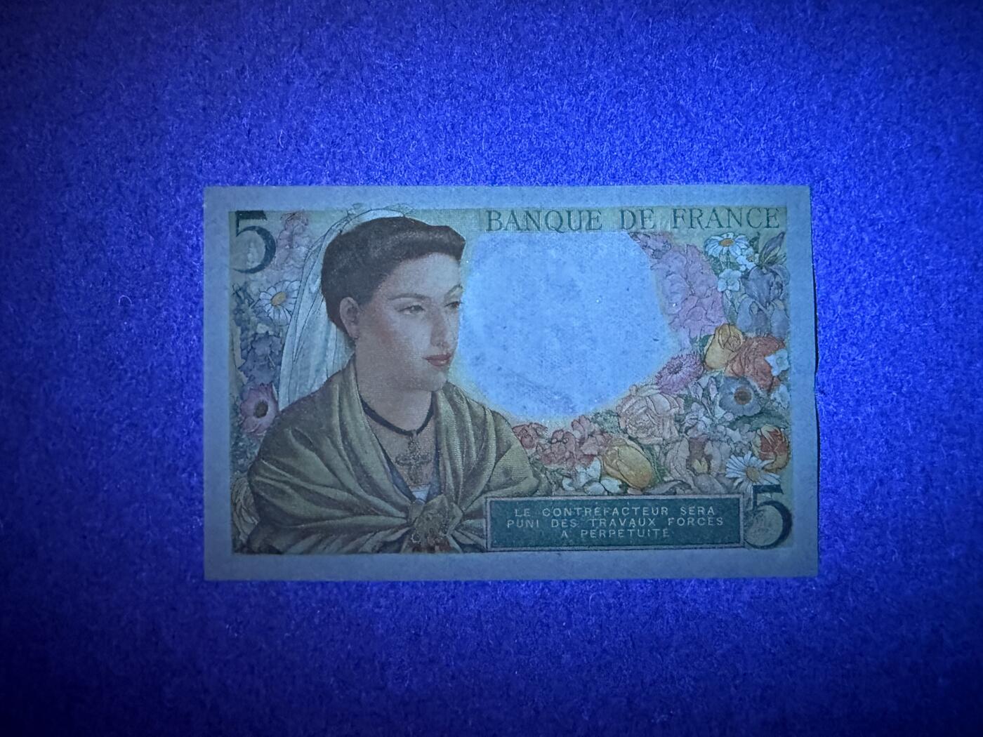 《艾美收藏》第198期-周日外币百拍 法国5法郎 UNC 1943年老版本 无47