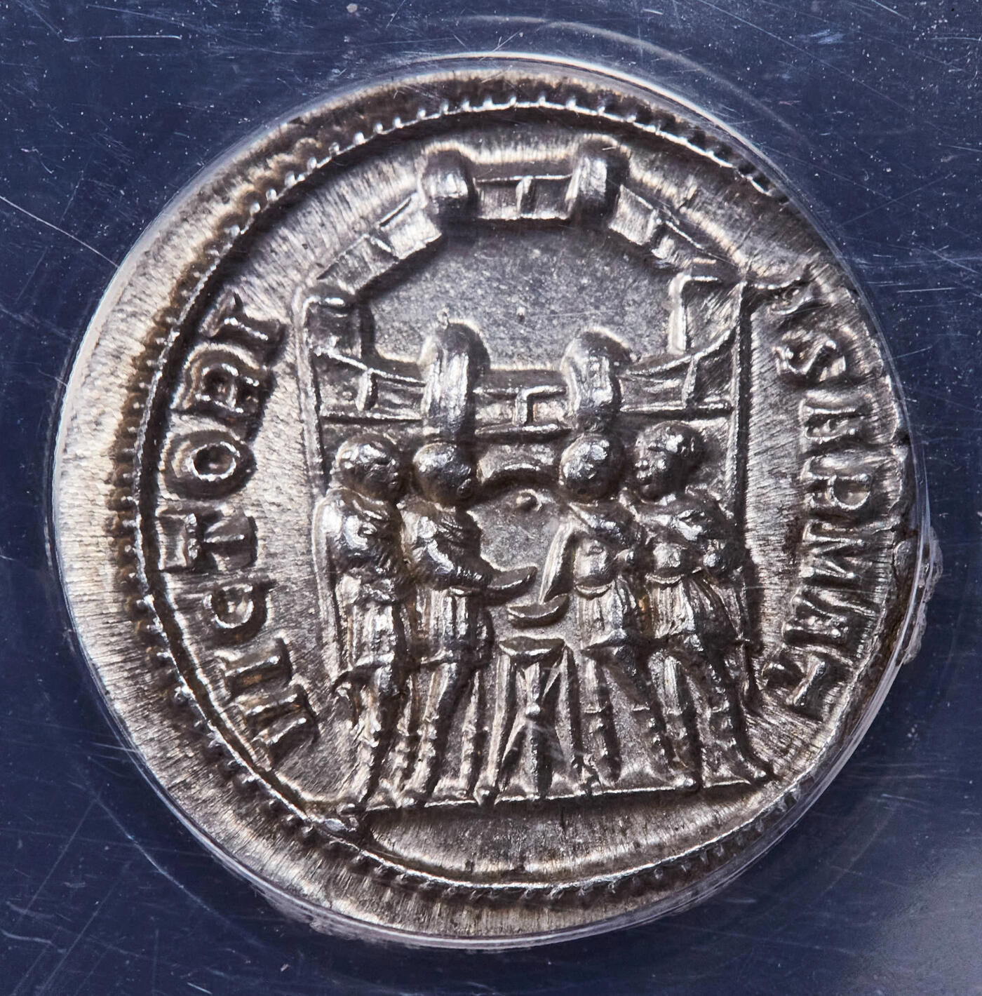 【俄甄集藏】2025年(037) 05-14 星期三晚 19:30 全场顺丰包邮