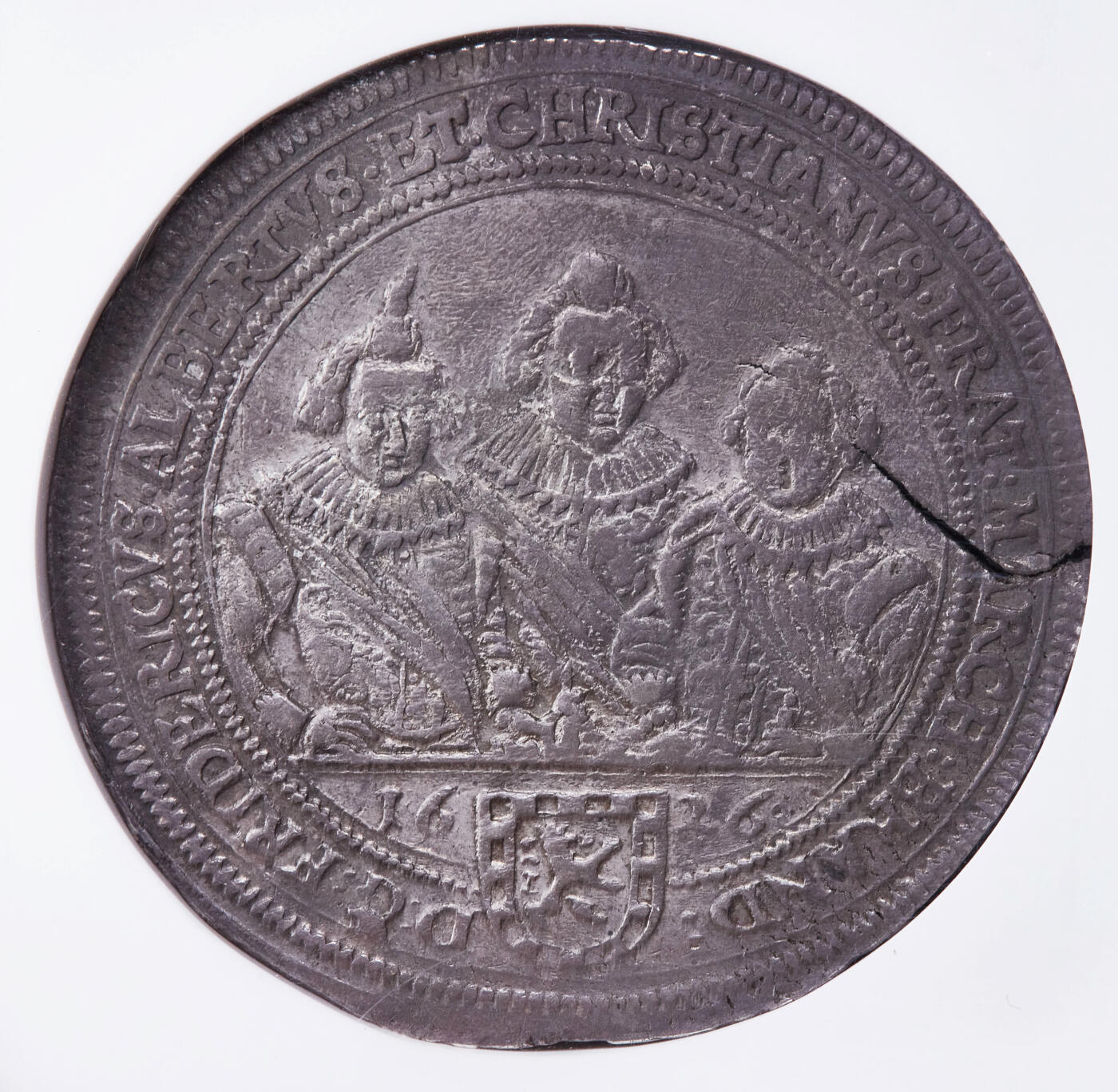 【俄甄集藏】2025年(037) 05-14 星期三晚 19:30 全场顺丰包邮