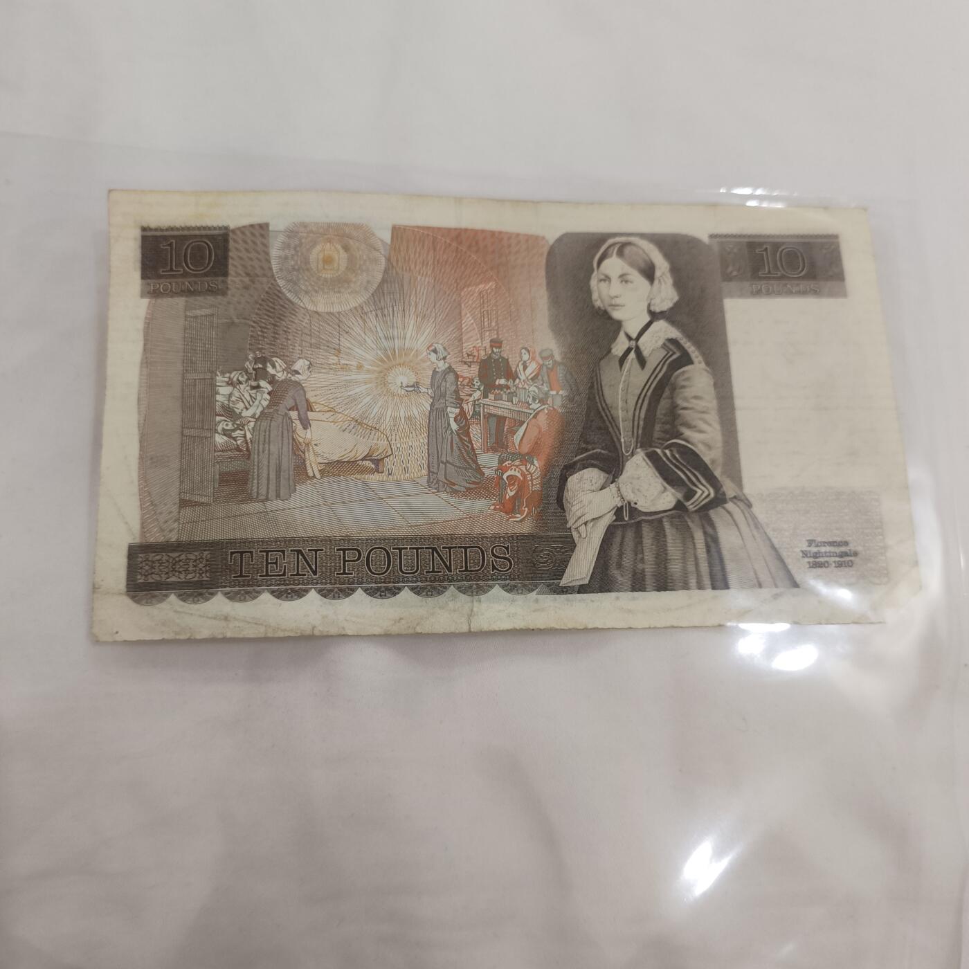 泡泡币外币第三十二场可代拍15038385335微信 英国十镑