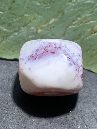 精美高玉化奶油皮玛瑙唐八棱随形珠一颗 - 精美高玉化奶油皮玛瑙唐八棱随形珠一颗