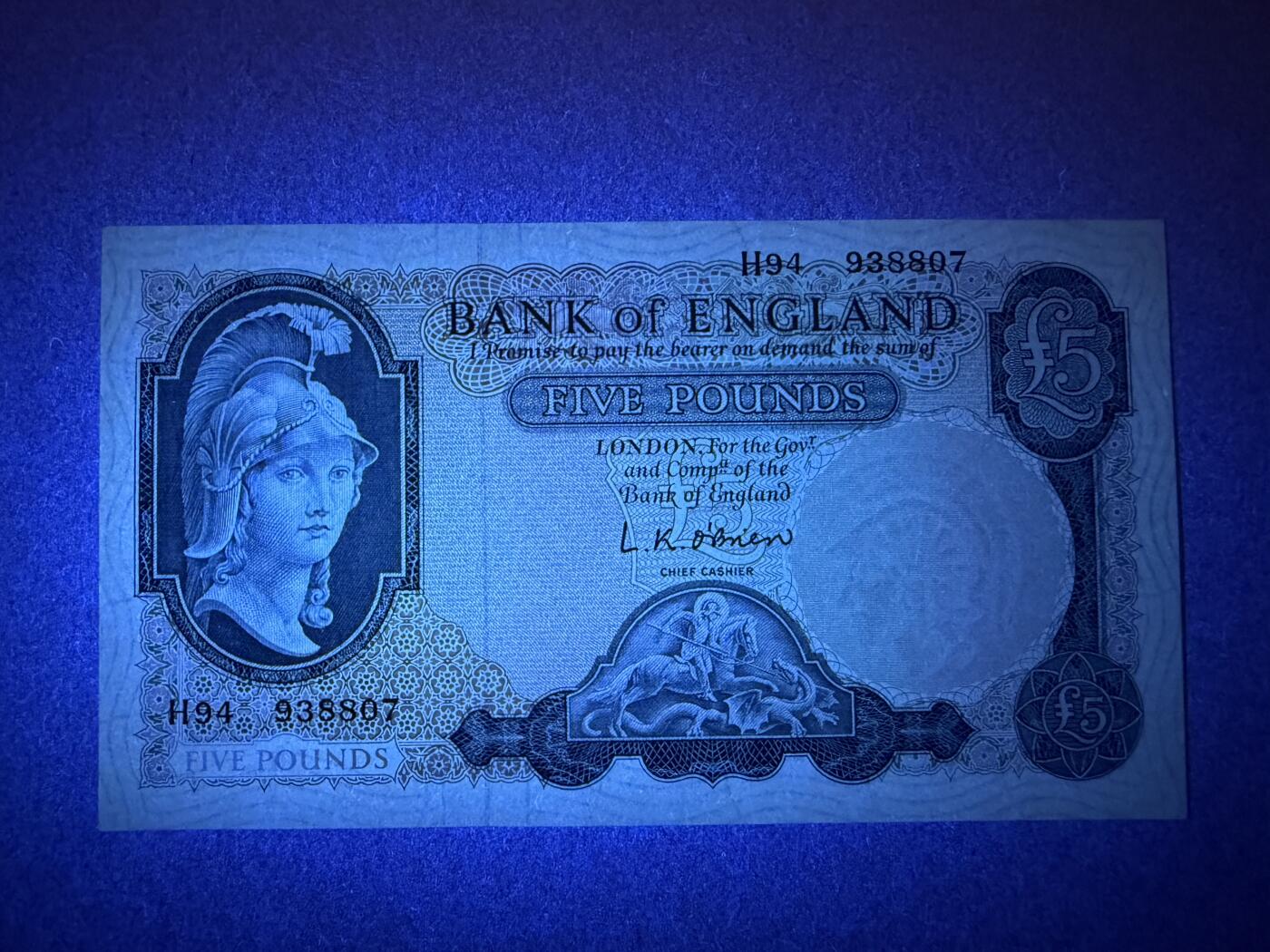 《艾美收藏》第198期-周日外币百拍 英格兰5镑 UNC B序列 圣乔治屠龙