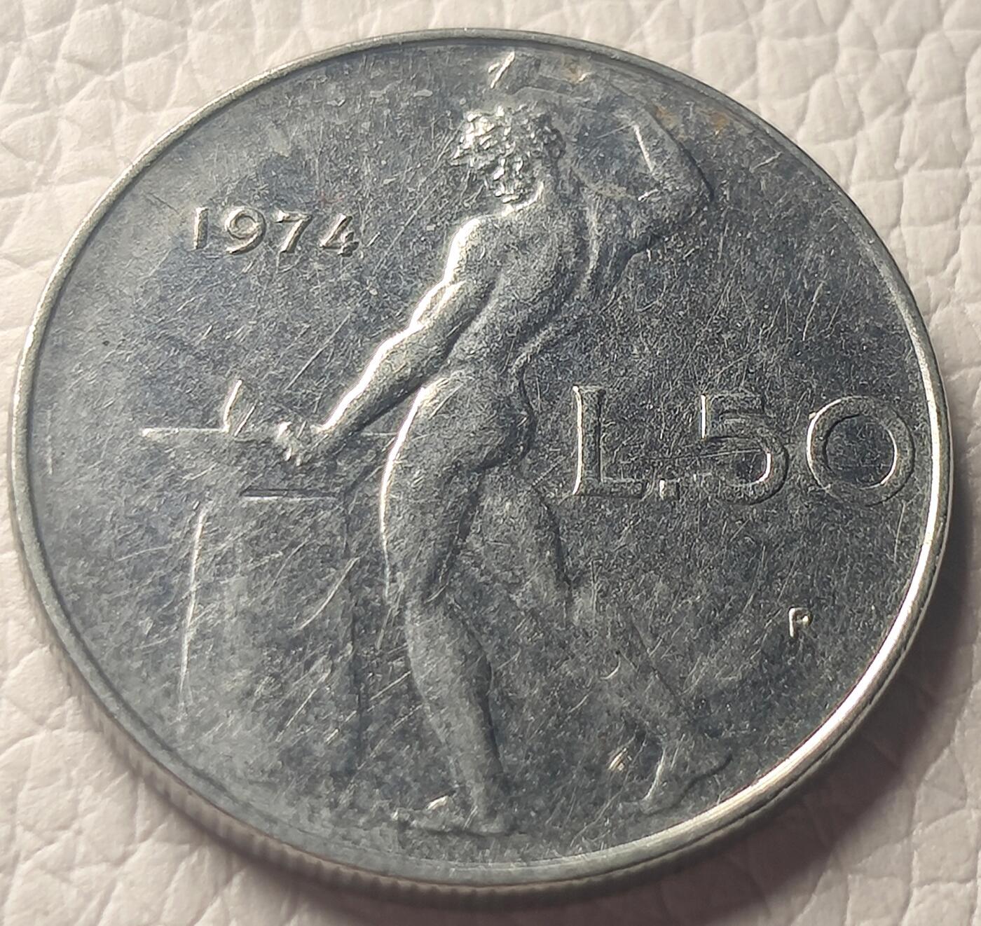 泉币菌-第26场-中外散币乐园  意大利50里拉 冶铁男神