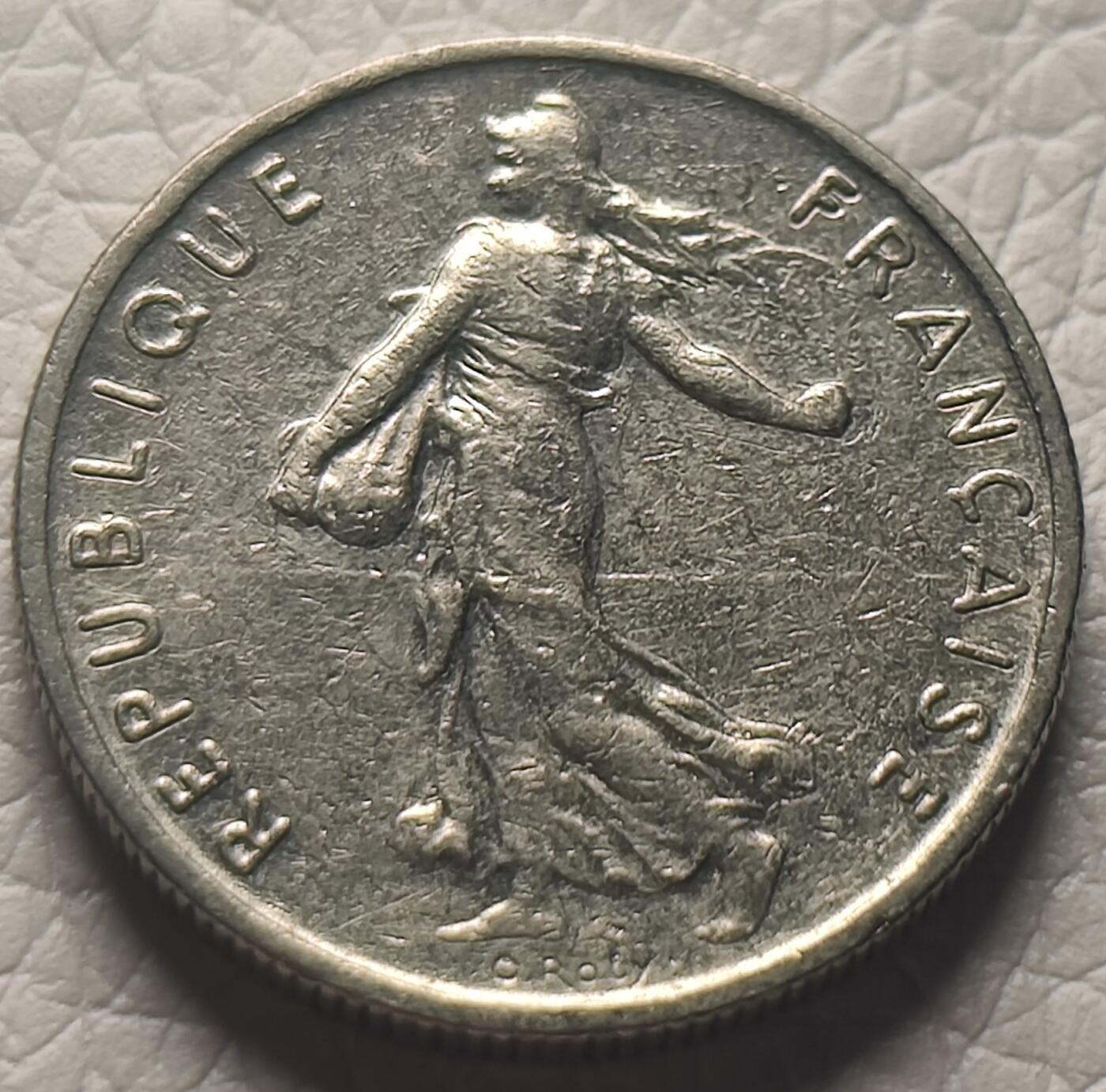 泉币菌-第26场-中外散币乐园 法国早期（1965年）1/2法郎镍币  播种女神