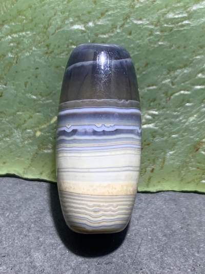 精美高玉化天地千层纹缠丝玛瑙桶珠一颗， - 精美高玉化天地千层纹缠丝玛瑙桶珠一颗，