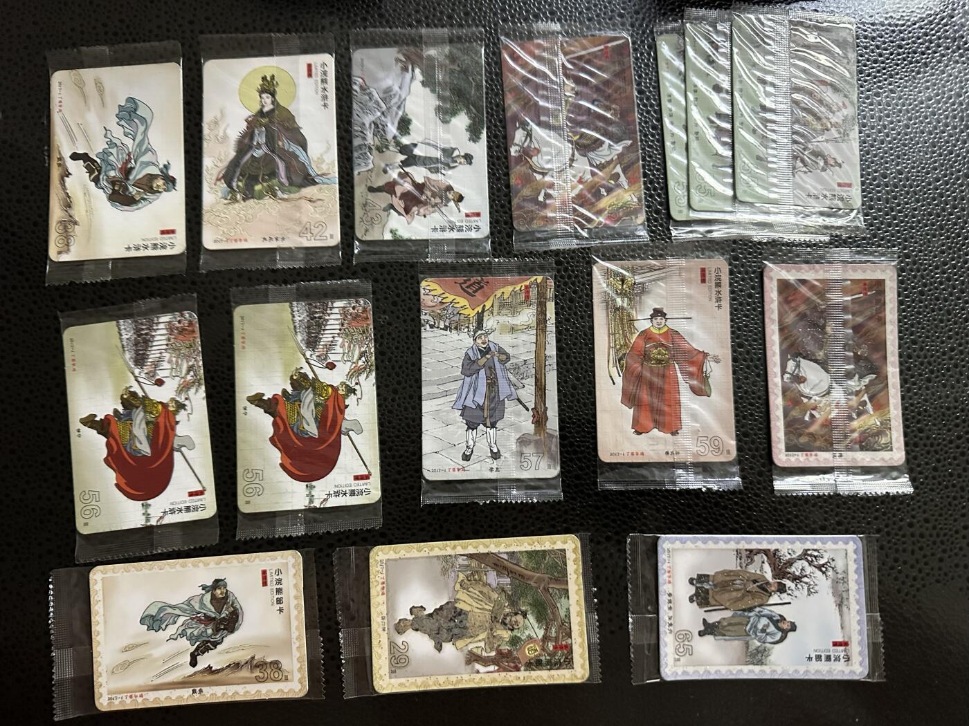 童年记忆卡牌第二期 小浣熊2017水浒卡 普卡21张 指甲油4张 凹凸卡1张