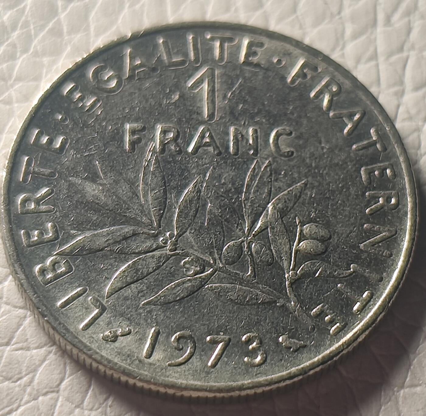 泉币菌-第26场-中外散币乐园 法国早期（1973年）1法郎镍币  播种女神