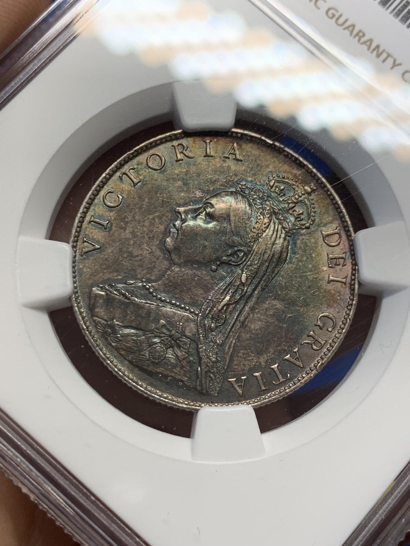 《竞宝斋》第380场 周日，周一 2场连拍 （全场包邮） NGC AU58 英国1887年维多利亚高冠2先令银币