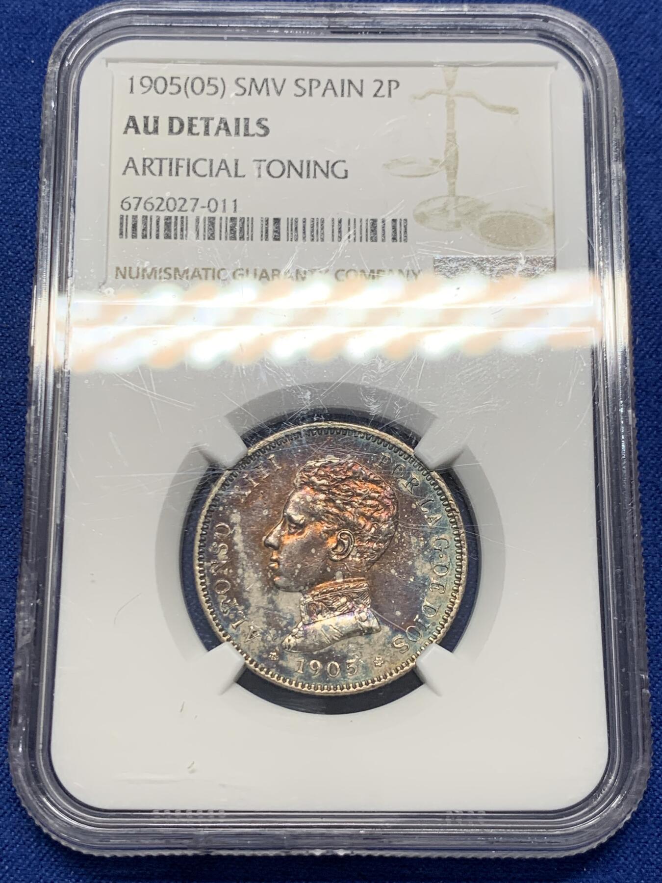 《竞宝斋》第380场 周日，周一 2场连拍 （全场包邮） NGC AUD 西班牙1905年阿方索十三世戒装版2比塞塔银币 边缘支撑有小裂纹