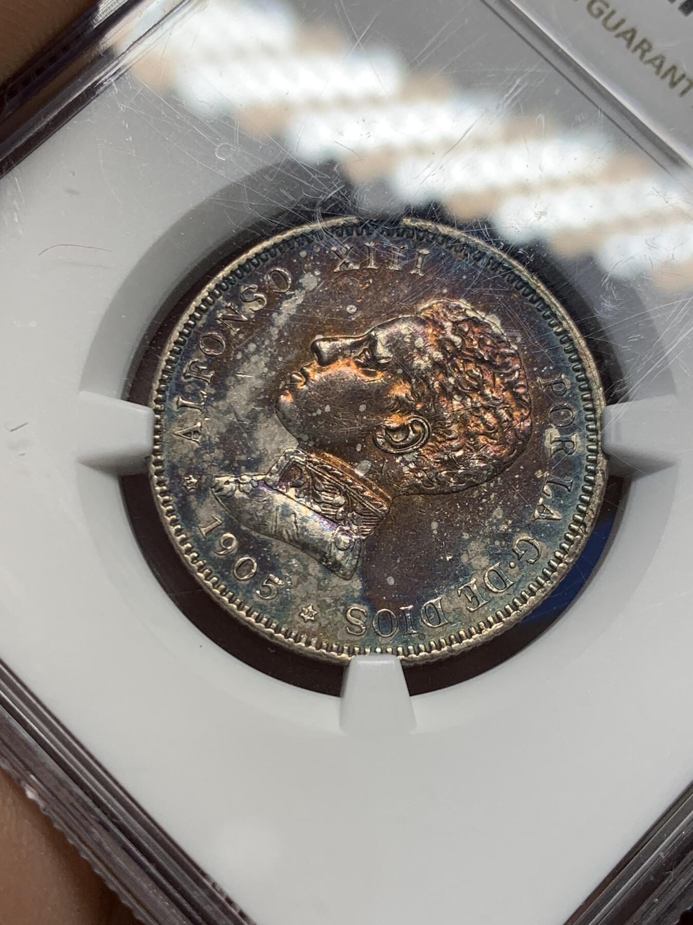 《竞宝斋》第380场 周日，周一 2场连拍 （全场包邮） NGC AUD 西班牙1905年阿方索十三世戒装版2比塞塔银币 边缘支撑有小裂纹