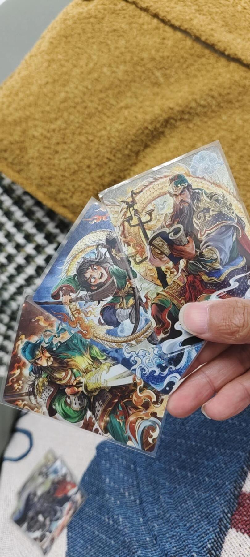 秋原瞳的小店第13期（阳春5月的夏天，是否还记得那个即将毕业分离曾为你撑伞的她） 卡游浮生若梦关羽一组3张