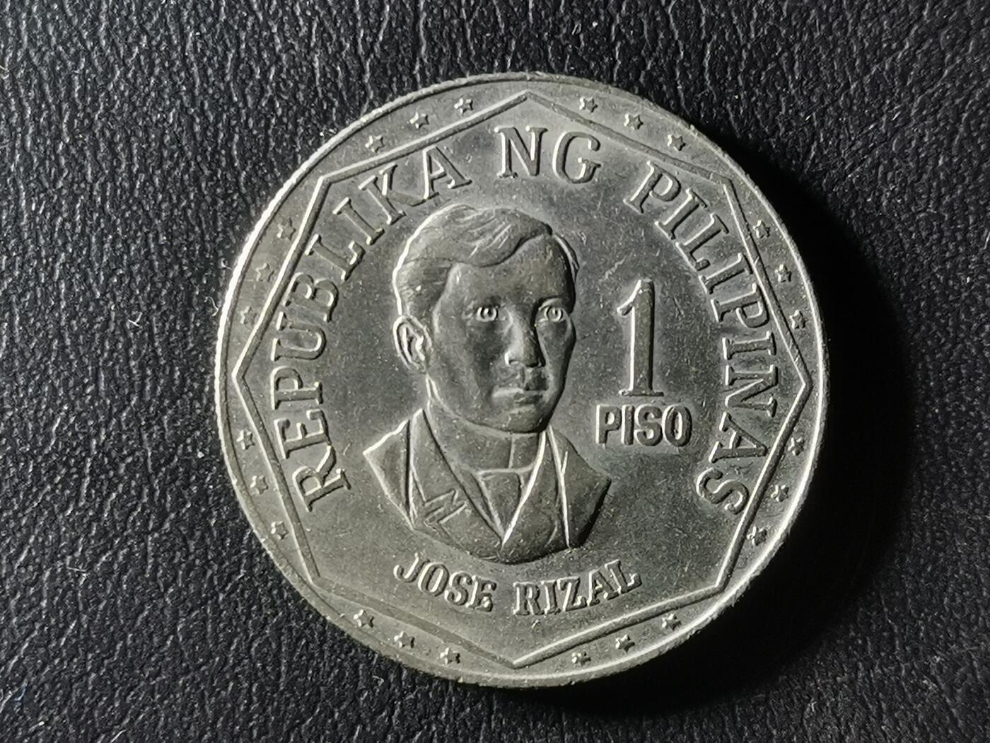 精美卫国战争胜利系列纪念钞币以及世界各国钱币专场