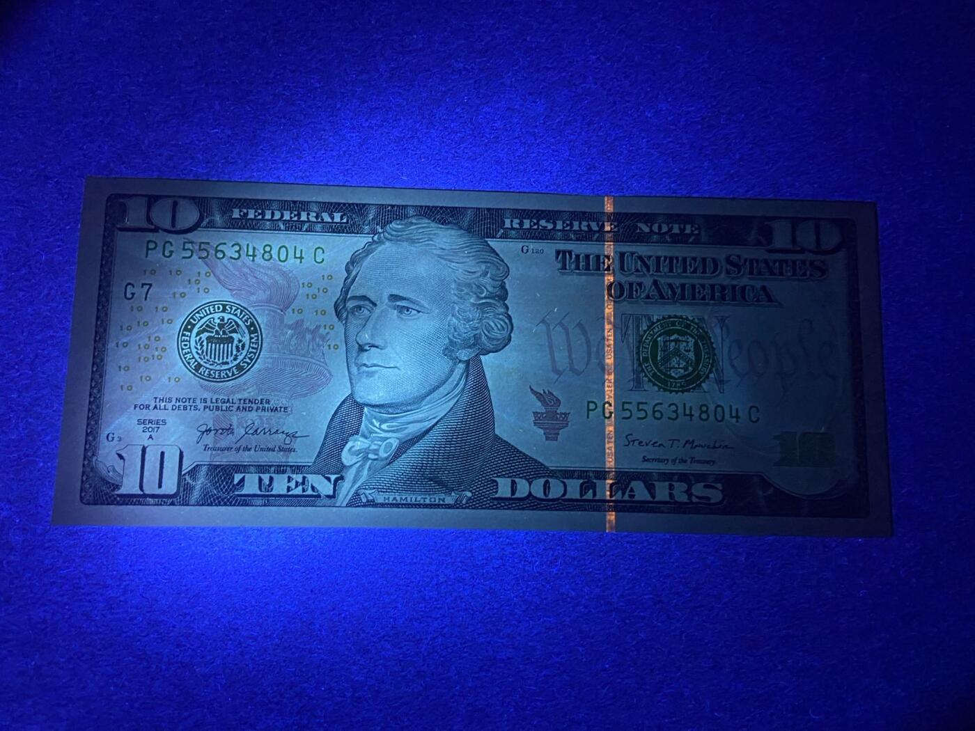 【炜奕收藏】，第三十四期，捷克初版，南非等多张纸币 2017年美国10美元，UNC品相