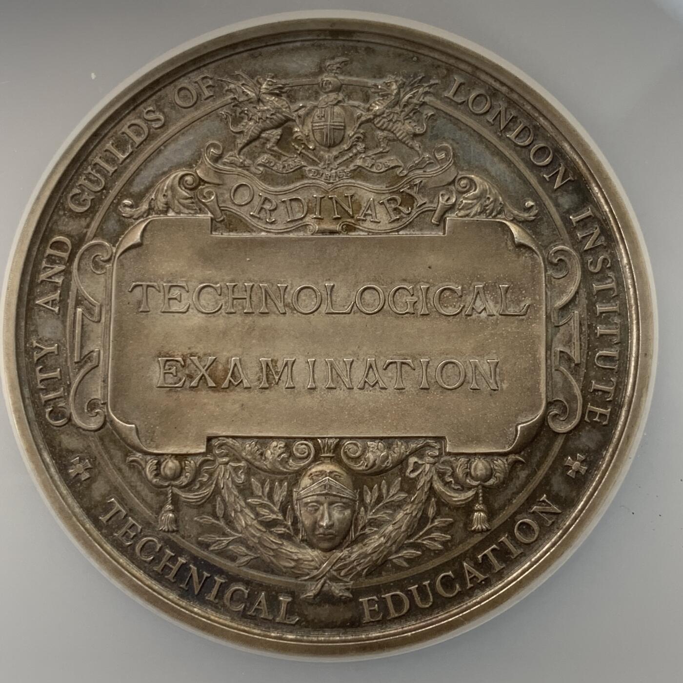 掌中浮雕-藏着的欧洲第027场