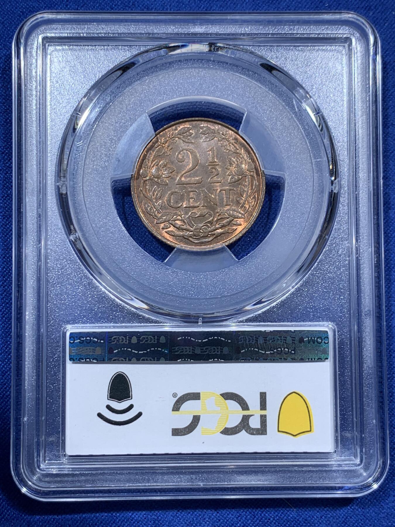 《竞宝斋》第380场 周日，周一 2场连拍 （全场包邮） PCGS MS65RB 高分 少见品种 1959荷属安地列斯 2.5分铜币 铜光漂亮 细节清晰 特别是狮子栩栩如生 可藏