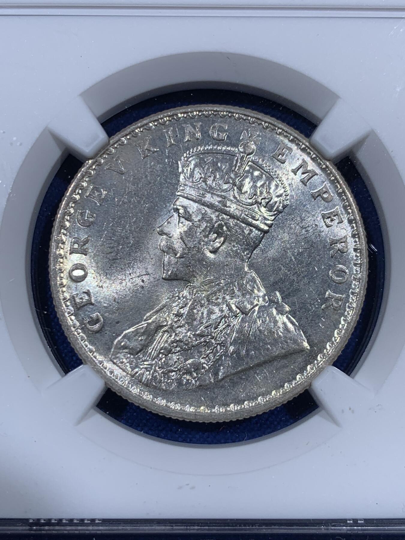 《竞宝斋》第381场 周日，周一 2场连拍 （全场包邮） NGC MS62 英属印度1920年乔治五世1卢比银币 原光好品十字转光 C版加尔各答厂