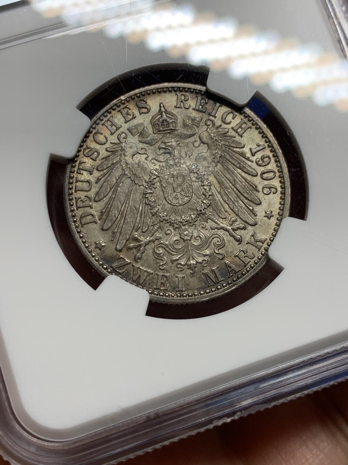 《竞宝斋》第381场 周日，周一 2场连拍 （全场包邮） NGC MS63 德国1906年巴登金婚2马克银币 深彩包浆 盒子角落有内裂纹