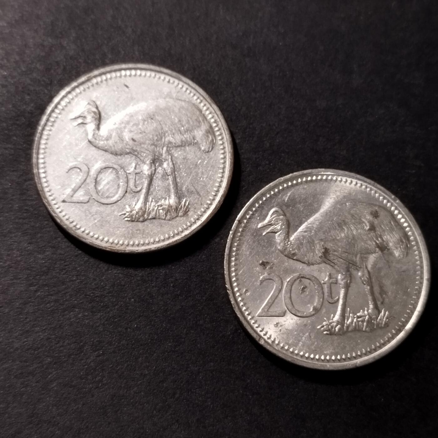 半桥——第十四期，钞票，银币，精制币，高汇币，德国5马克银币组，M组 巴布亚新几内亚20T两枚