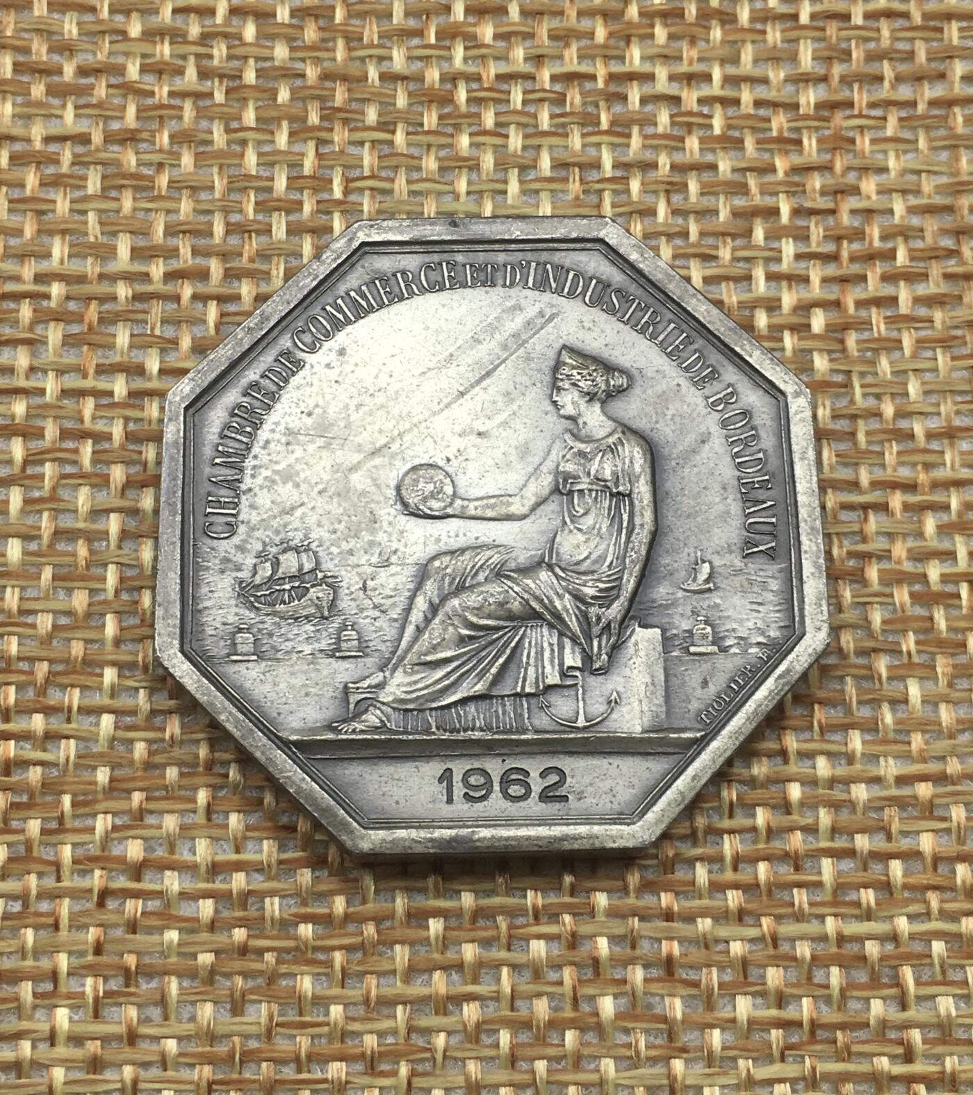 世界钱币专场拍卖