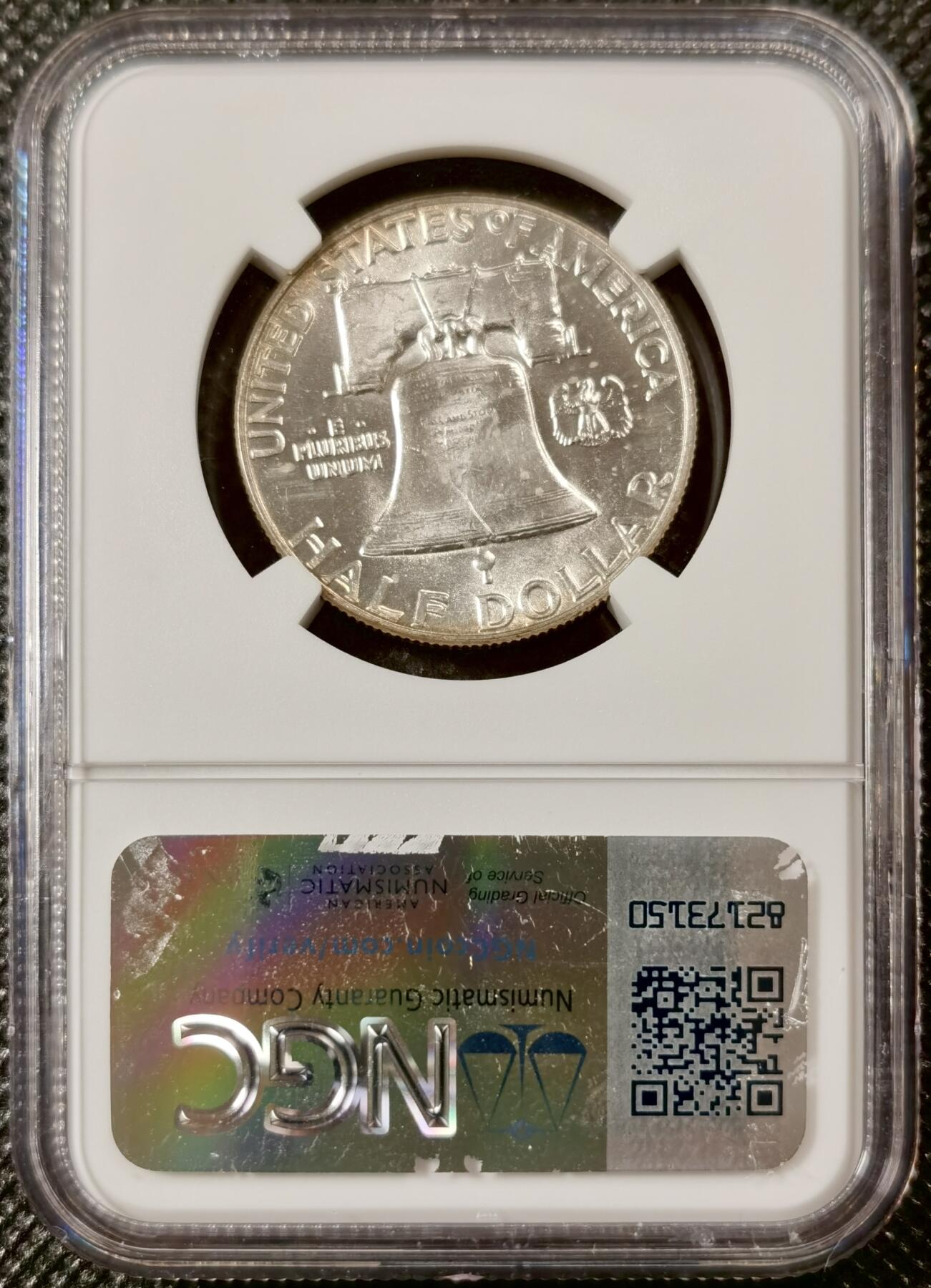  甄臻铺-美国银币专场-世界币章拍卖（第17期），送拍享返佣金等优惠多多 NGC-MS64FBL 1952年美国富兰克林半美元，少见后缀FBL意思是流畅铃铛线条，麦稀奇首见