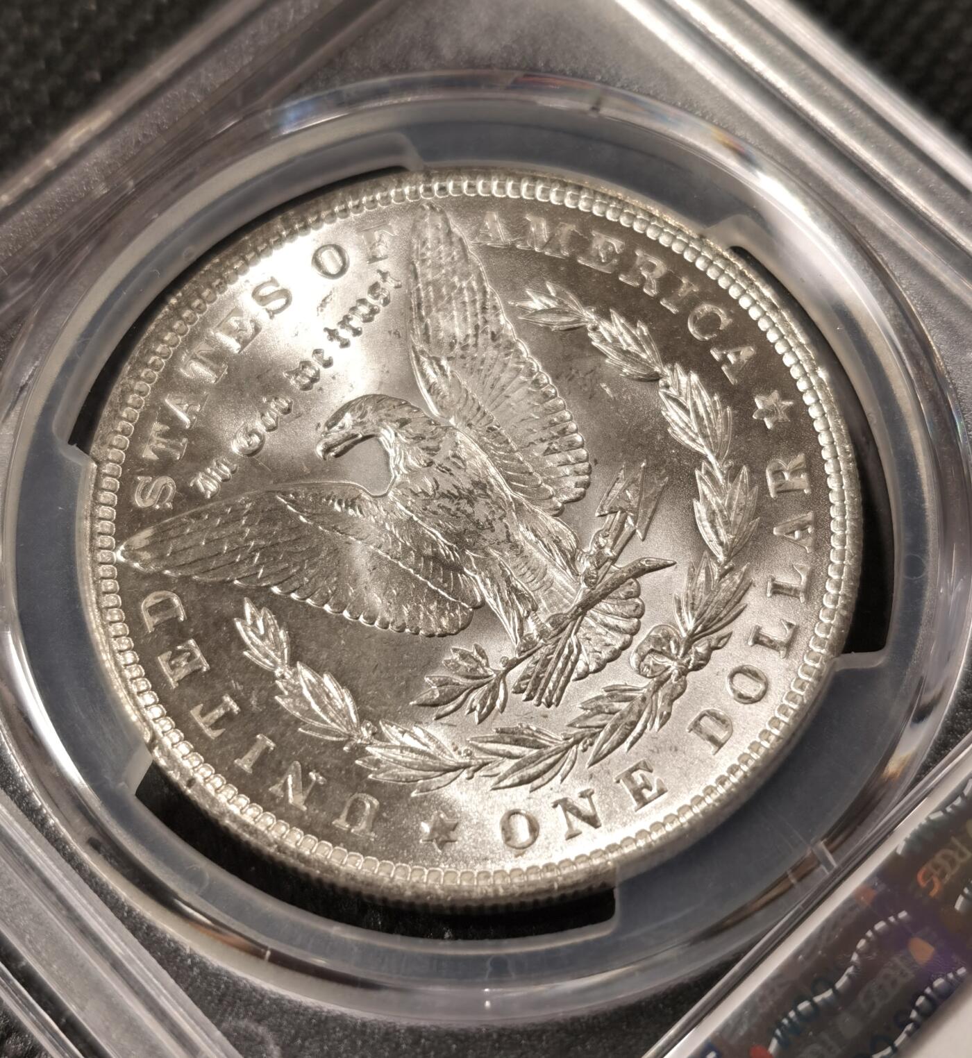  甄臻铺-美国银币专场-世界币章拍卖（第17期），送拍享返佣金等优惠多多 PCGS-MS64 1888年摩根银币，暴力转光，吉祥年份