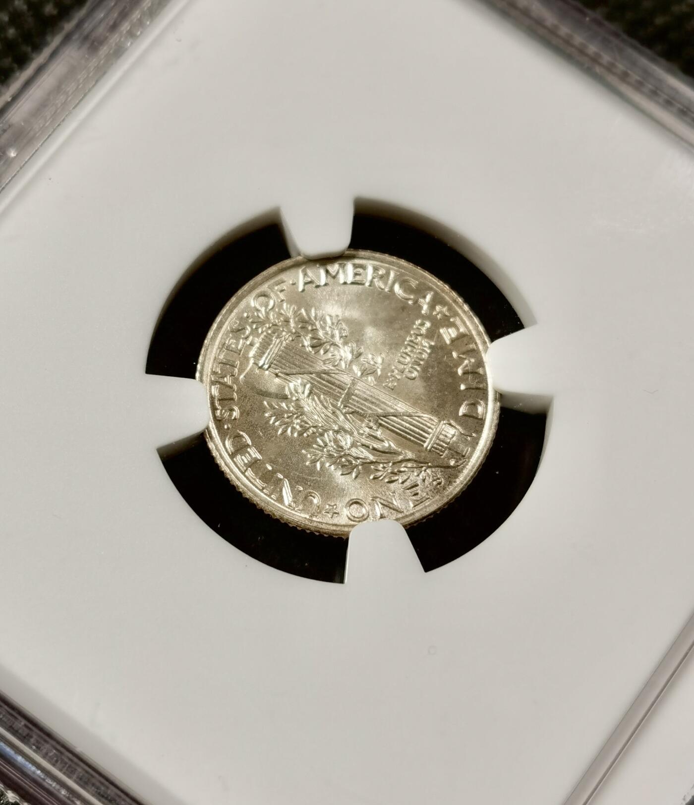  甄臻铺-美国银币专场-世界币章拍卖（第17期），送拍享返佣金等优惠多多 NGC-MS66 1941年S版美国小飞侠