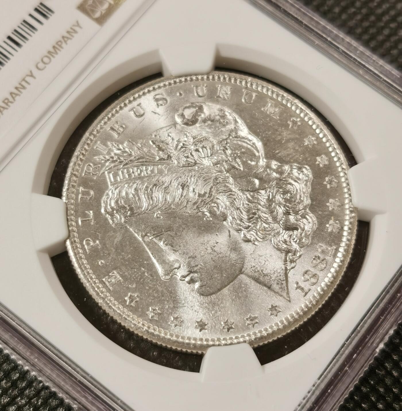  甄臻铺-美国银币专场-世界币章拍卖（第17期），送拍享返佣金等优惠多多 NGC-MS63 1881年S版摩根，PL质感，低评