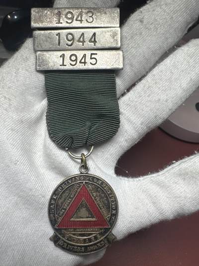 11.26散币、徽章专场 - 英国安全驾驶5周年奖牌