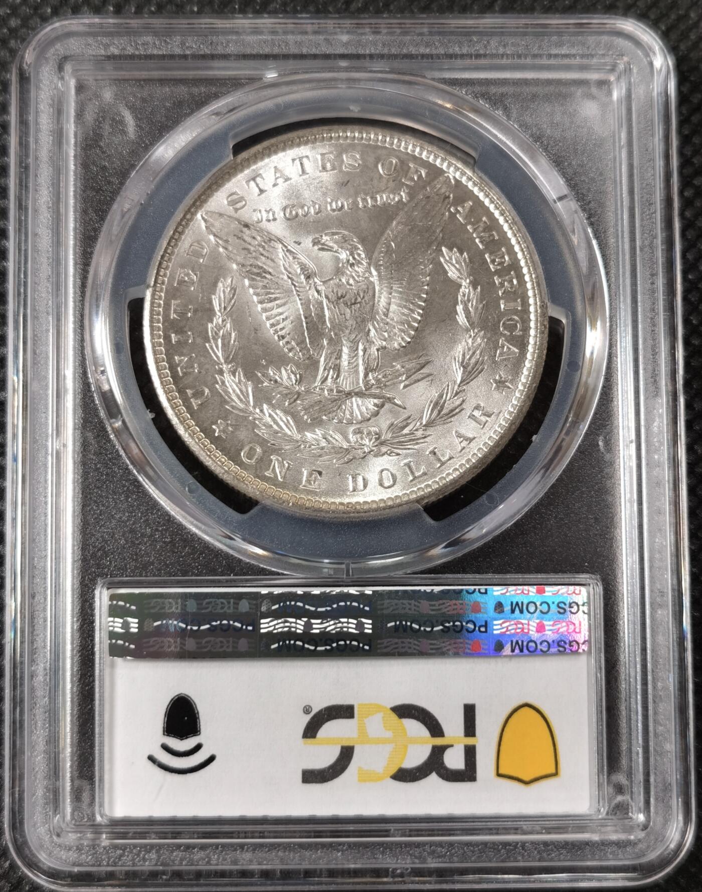  甄臻铺-美国银币专场-世界币章拍卖（第17期），送拍享返佣金等优惠多多 PCGS-MS64 1900年美国摩根银币，正面淡金色包浆