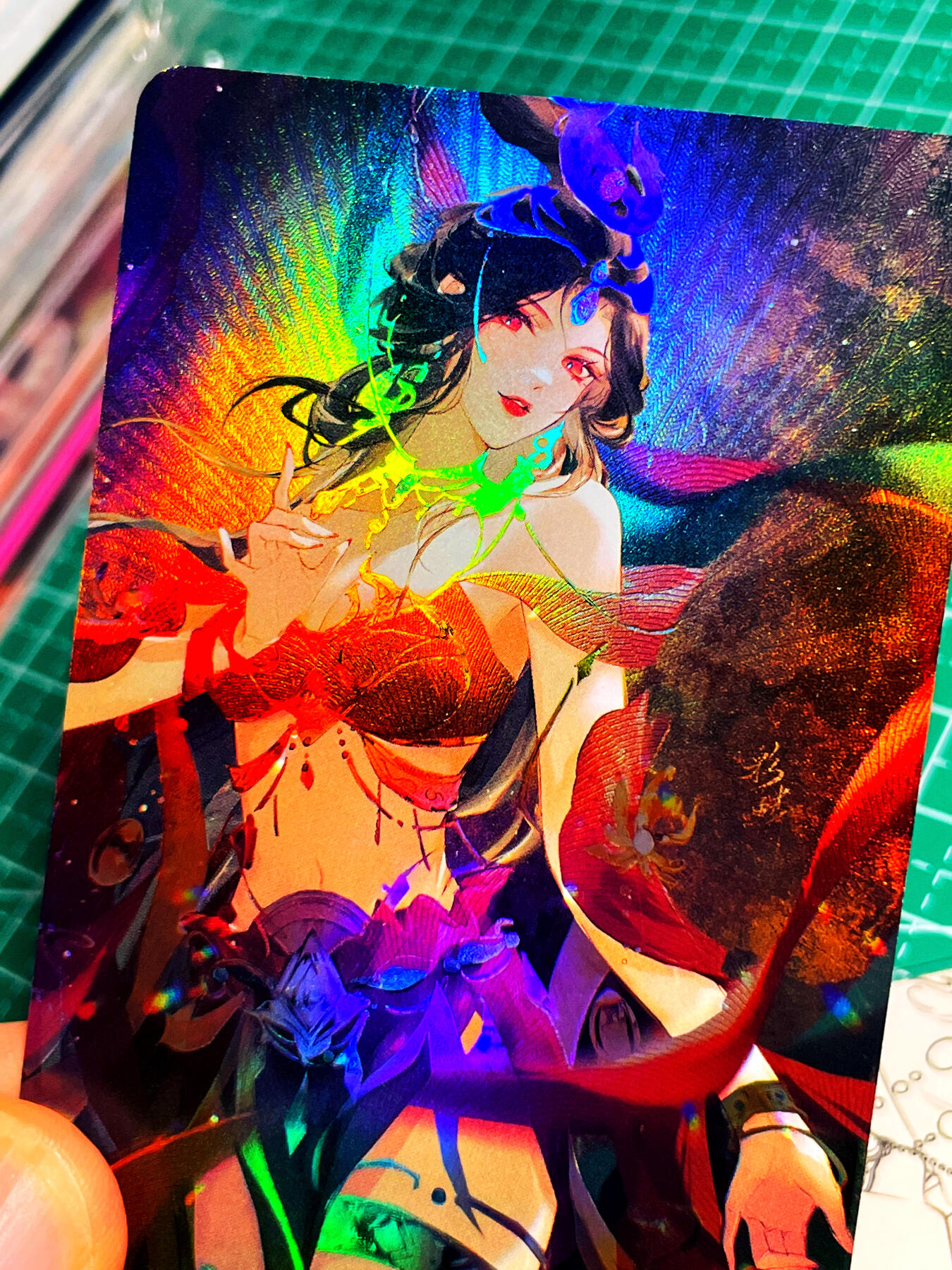显眼宝15期 美人如玉 皇帝新衣卡牌  舞姬1张   折光彩闪60*87