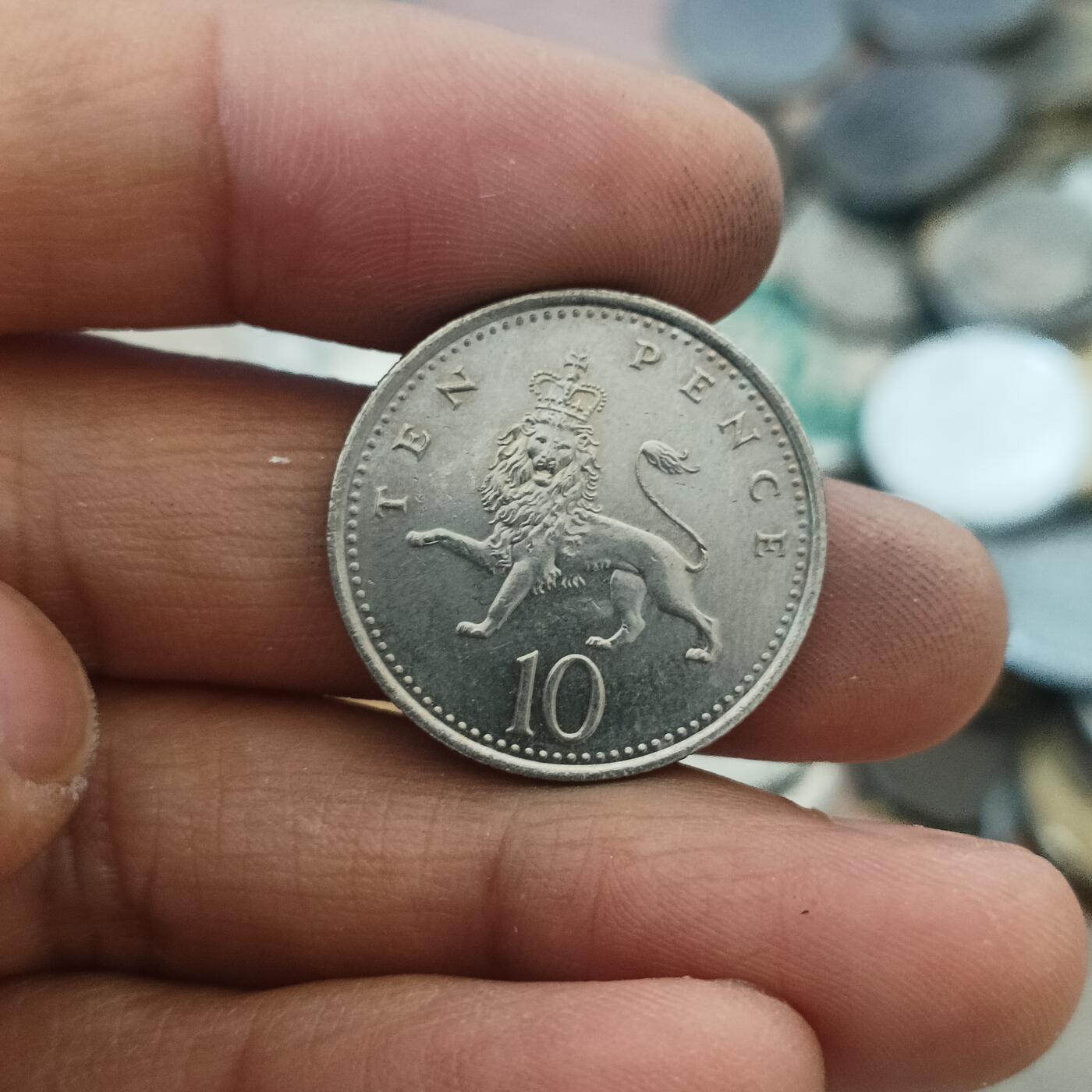 泡泡币外币第三十五场可代拍15038385335微信 英国十便士
