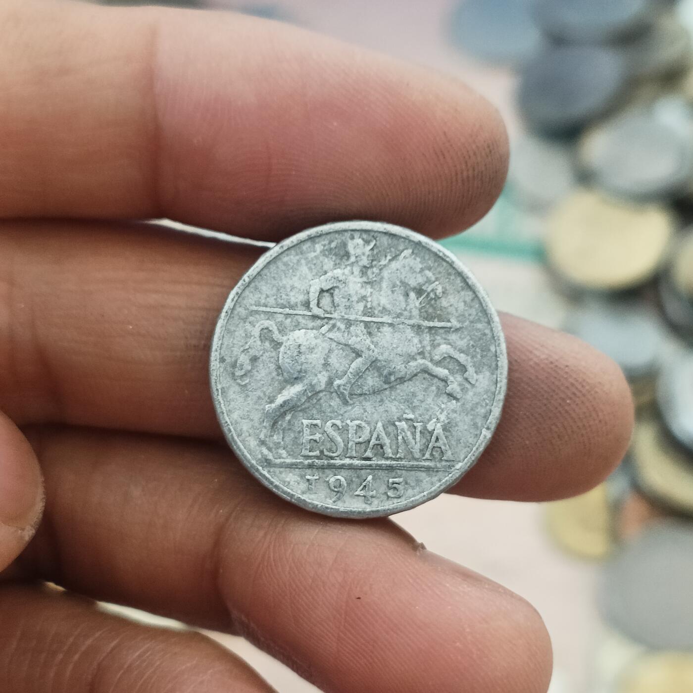 泡泡币外币第三十五场可代拍15038385335微信 西班牙十分