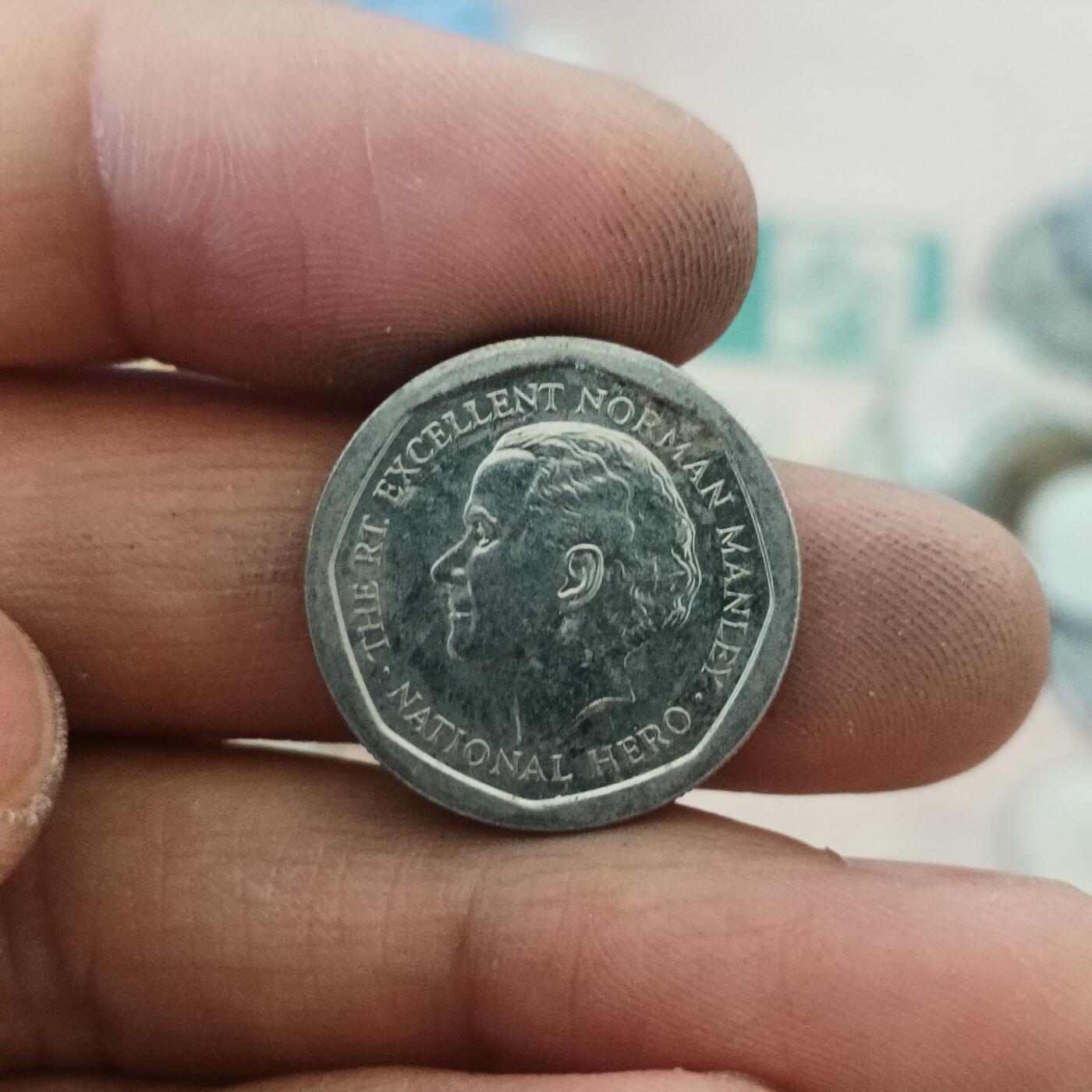 泡泡币外币第三十五场可代拍15038385335微信 牙买加