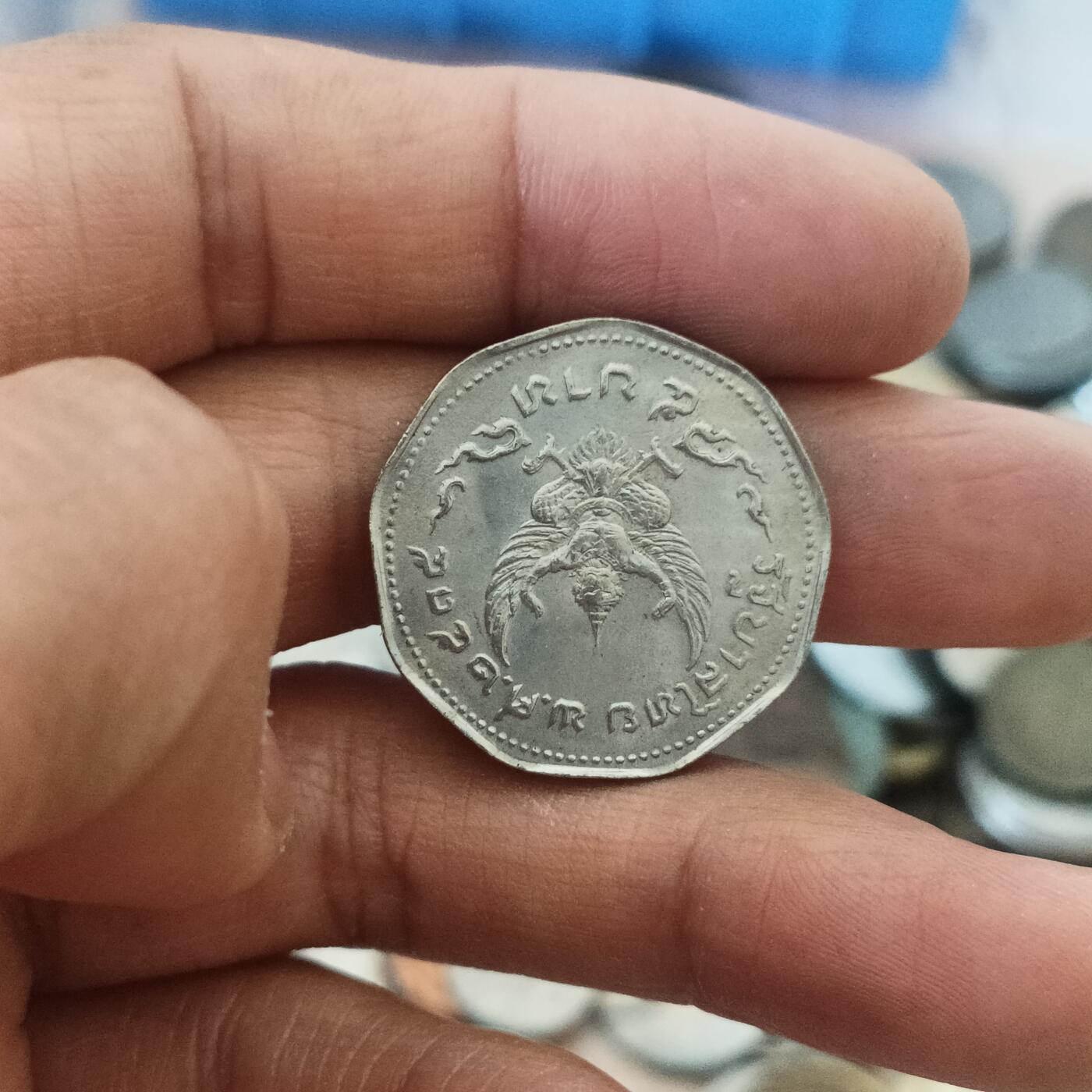 泡泡币外币第三十五场可代拍15038385335微信 泰国