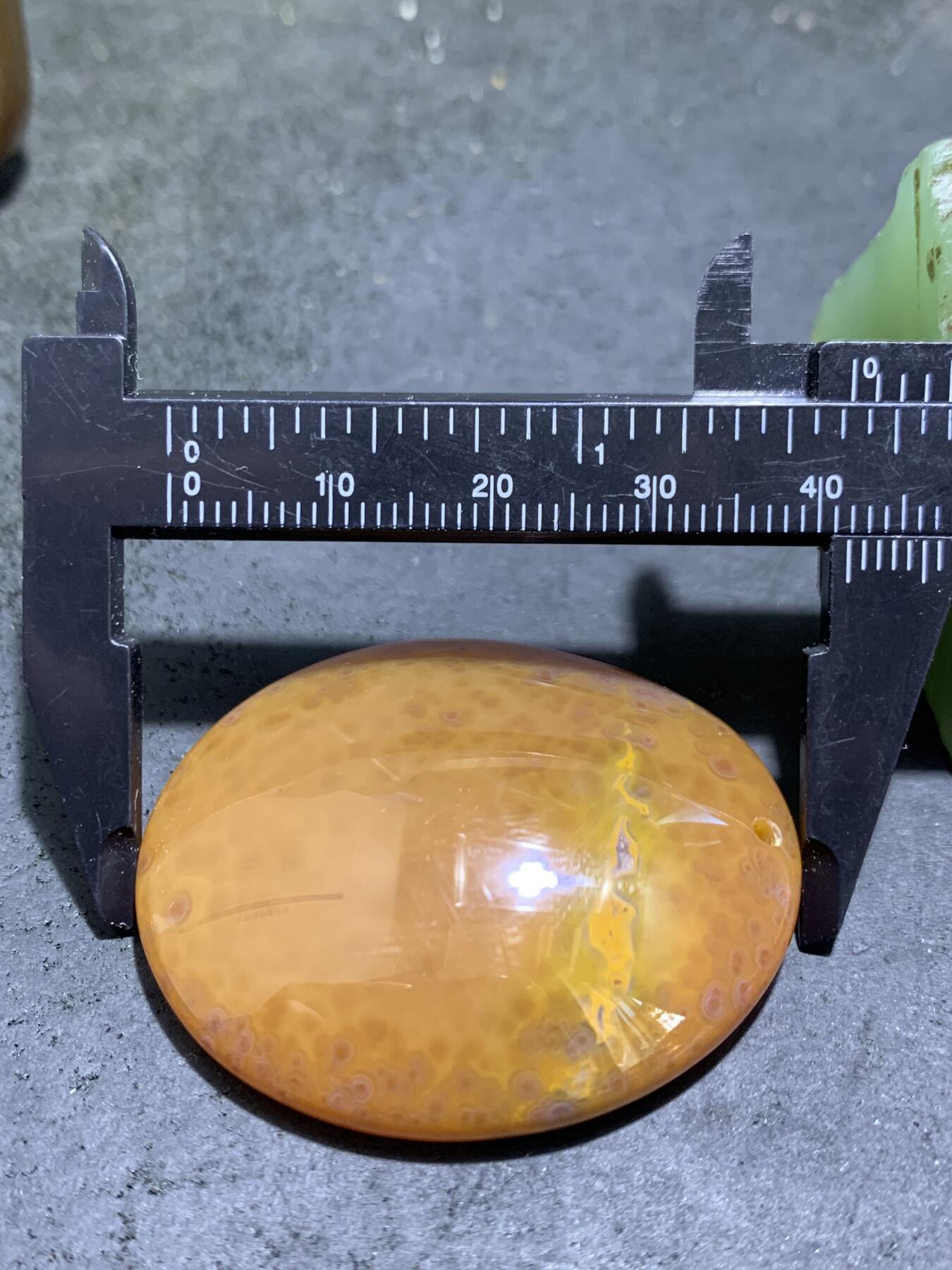 精美高润度冻料天眼纹朱砂点战国红玛瑙吊坠一个！