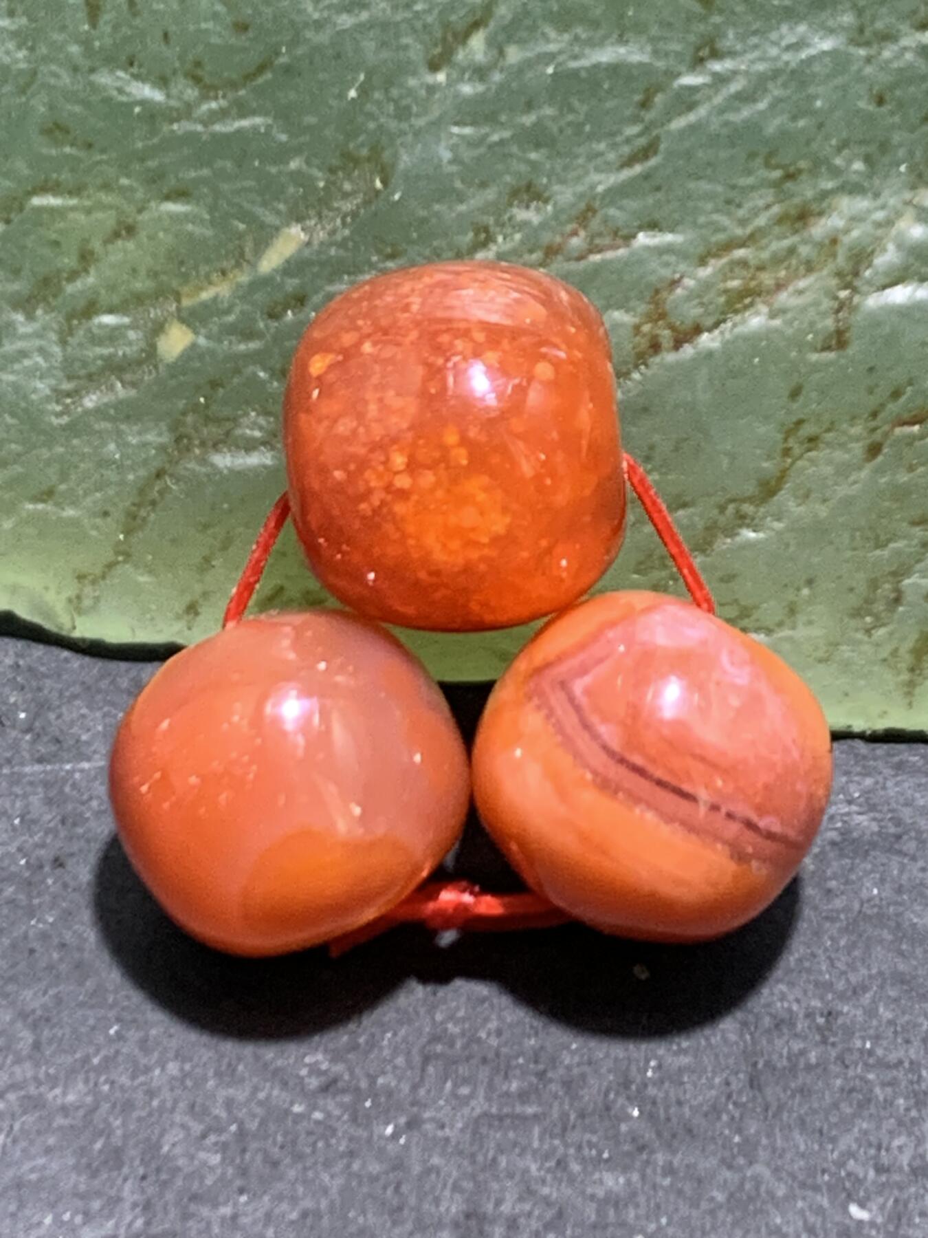 南红玛瑙老形桶珠三颗！配串利器！，