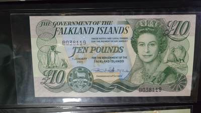 【世界钱币】微拍第179期暨2025年第18期  少量新品上架 2011年福克兰群岛10镑 全新绝品无47尾号119