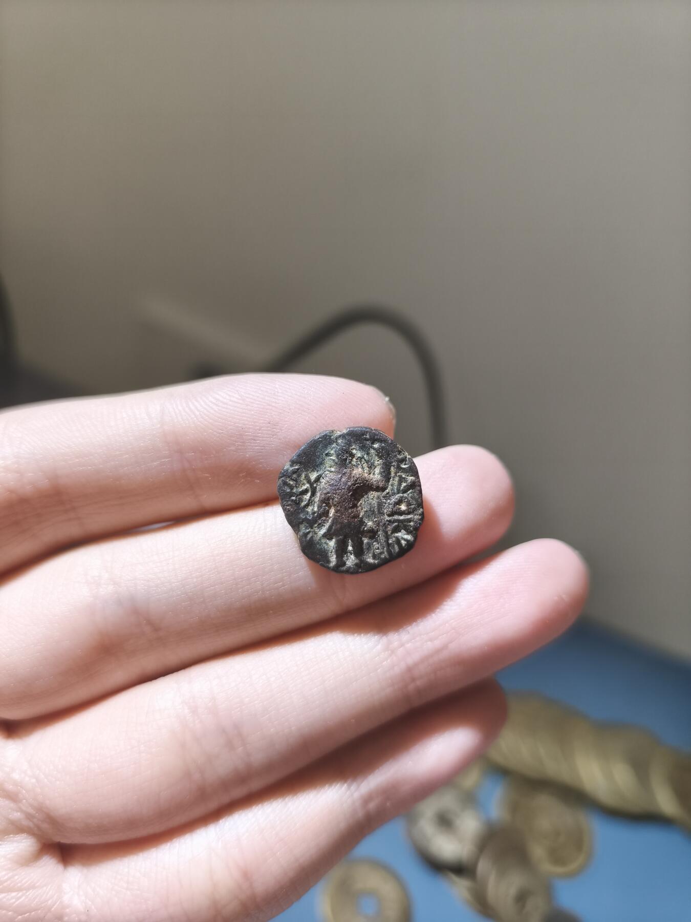 星盘钱币拍卖5.28场 加腻色加一世娜娜女神小铜币