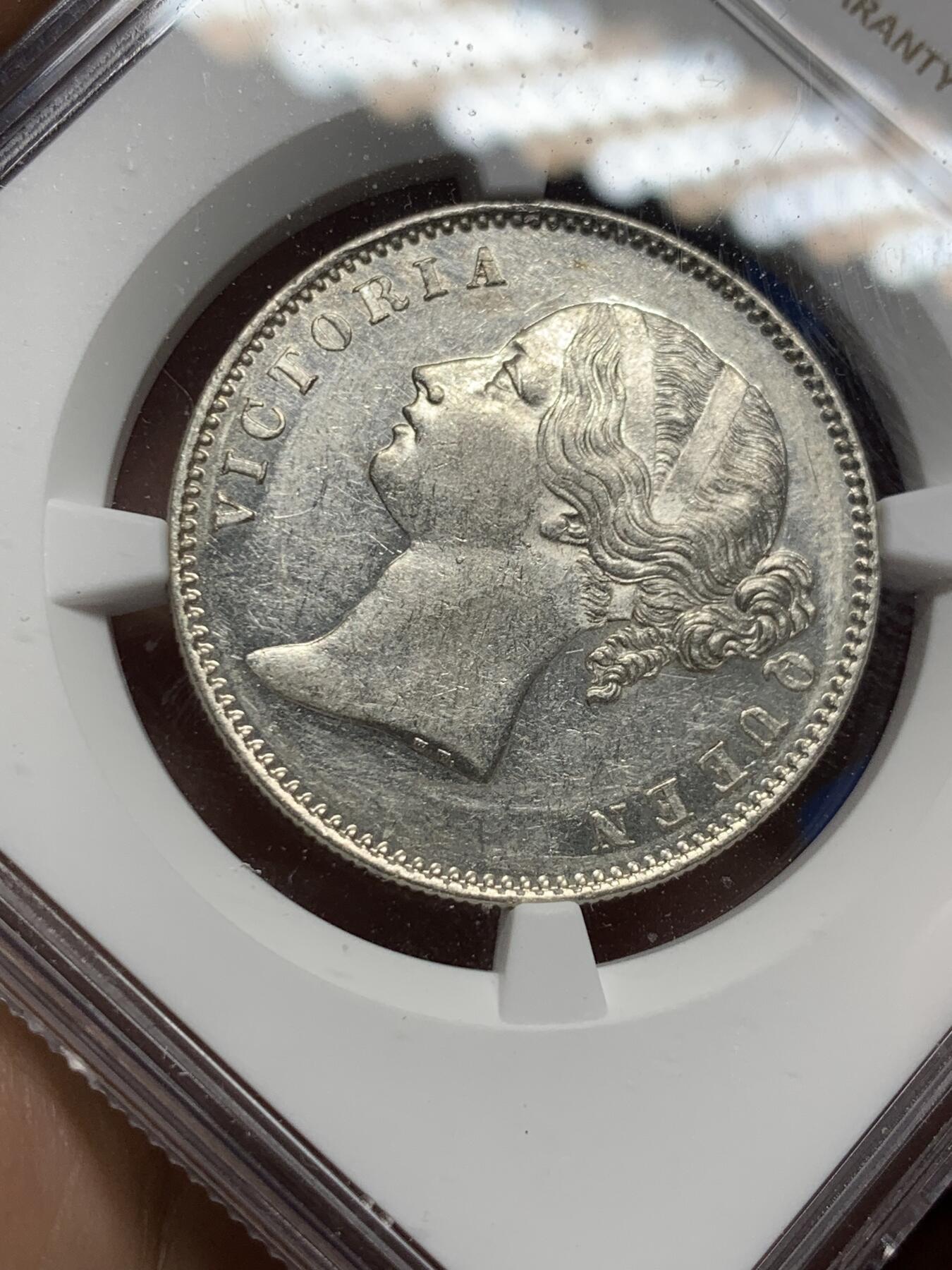 《竞宝斋》第382场 周日，周一，周二 3场连拍 （全场包邮） NGC AU58 英属印度1840年双辫1卢比银币 维多利亚女王 原光好品 有所低评